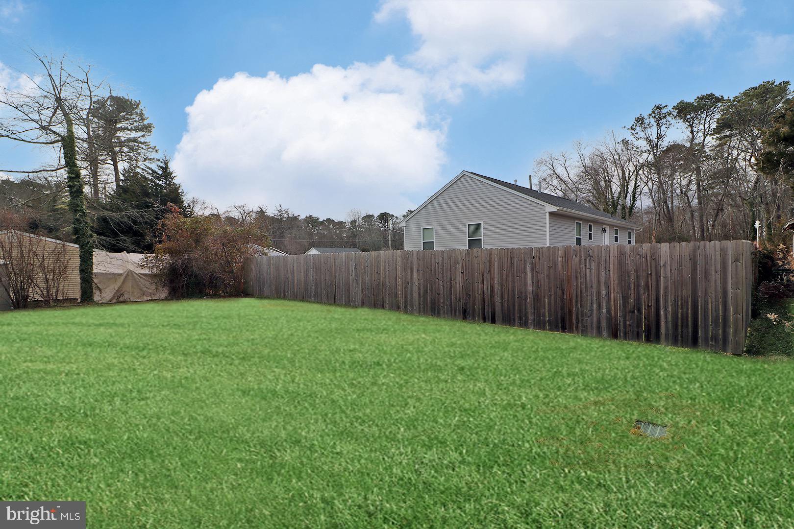 WARETOWN - Residential