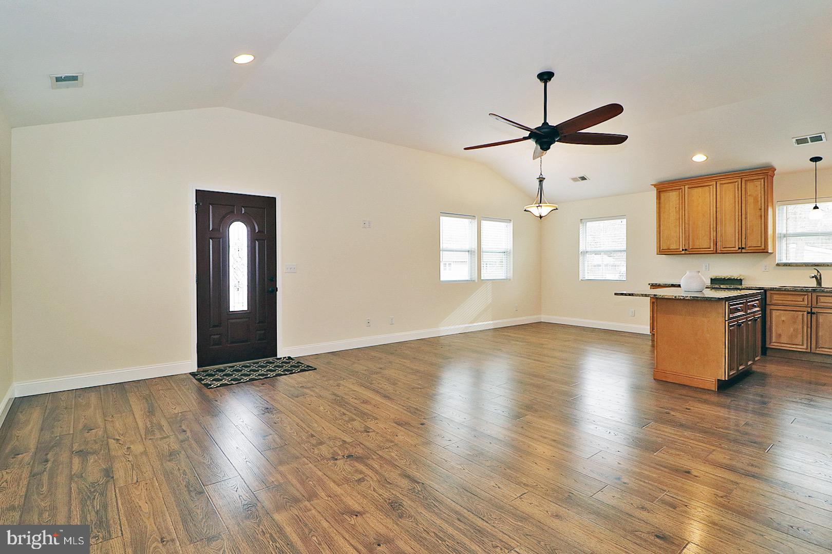 WARETOWN - Residential