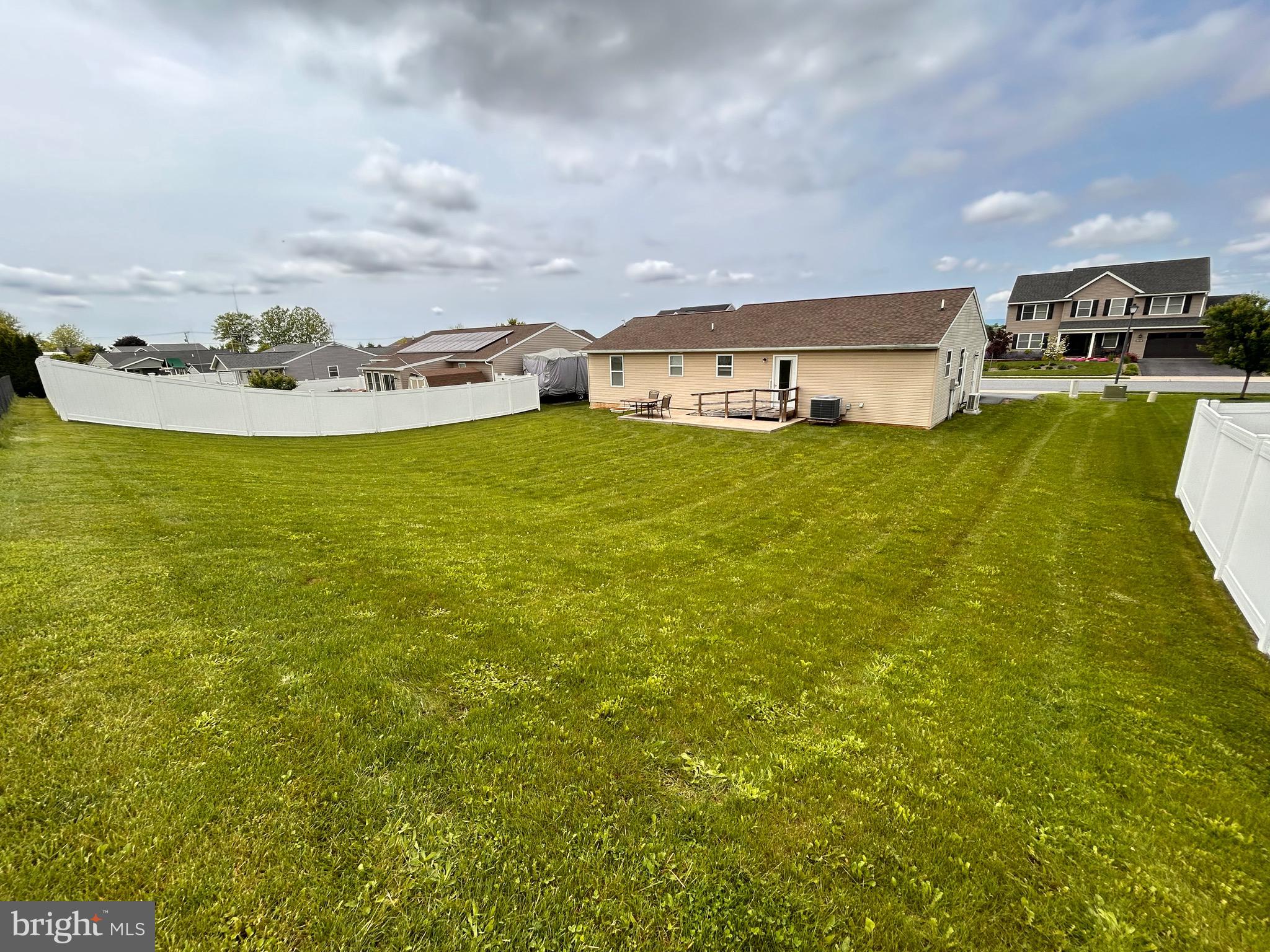 NEWBURG VILLAGE - Residential