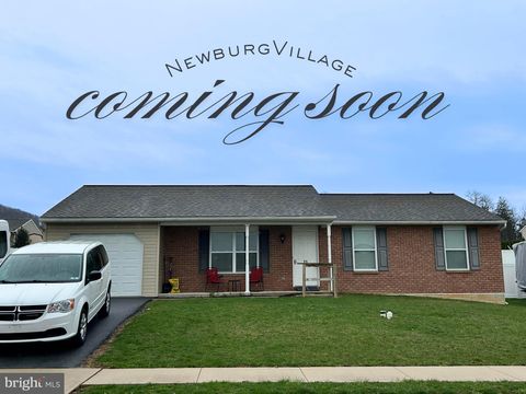 11 EAGLE VIEW DRIVE NEWMANSTOWN PA 17073