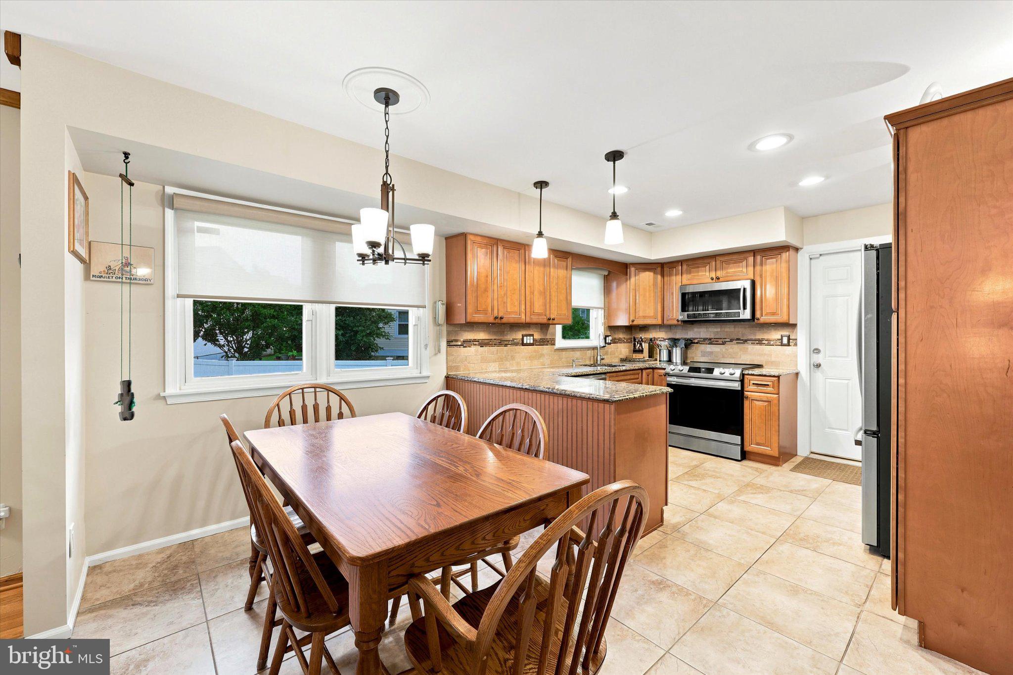 4168 REMO CRESCENT