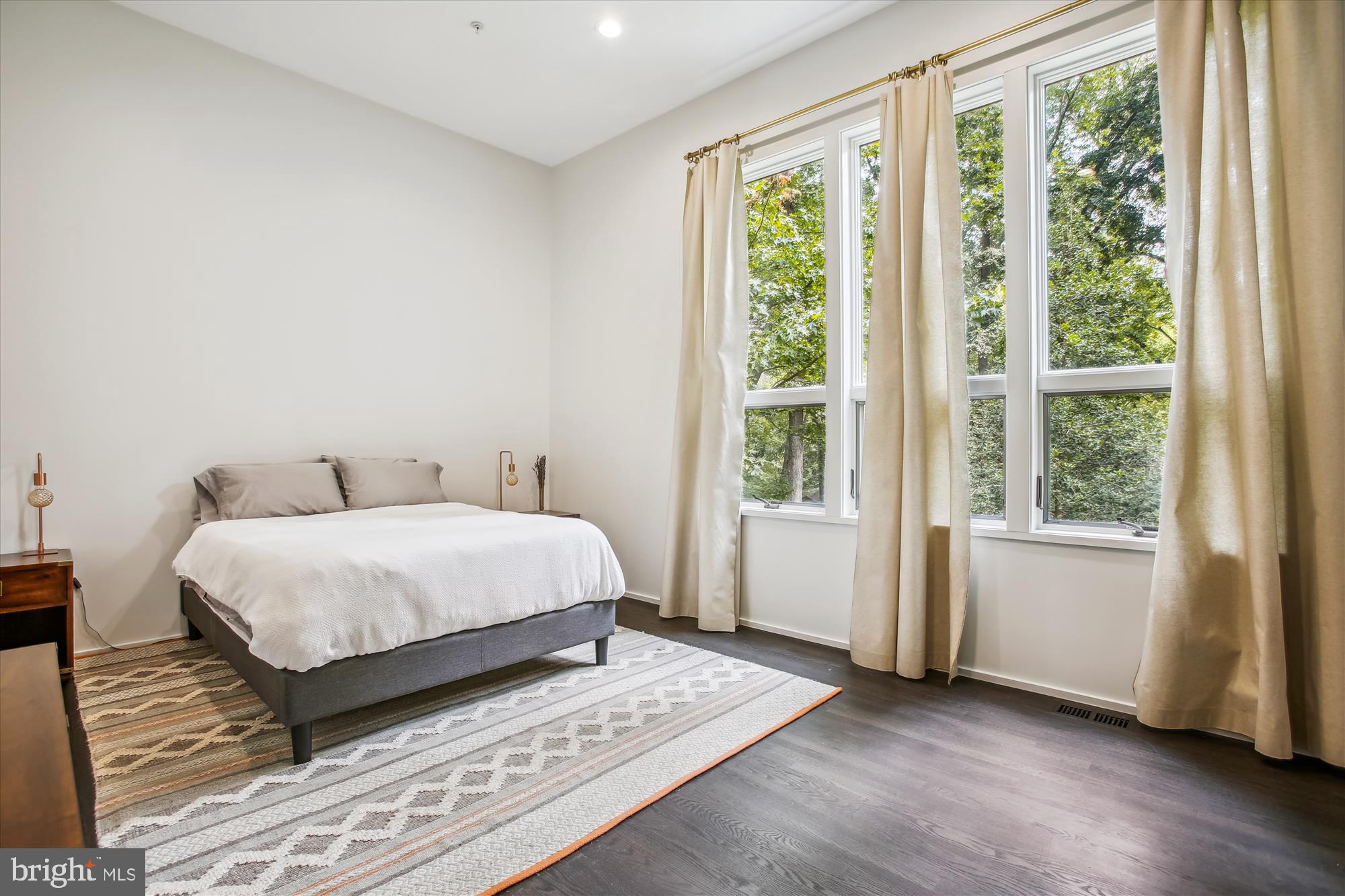 FARMINGTON - Residential