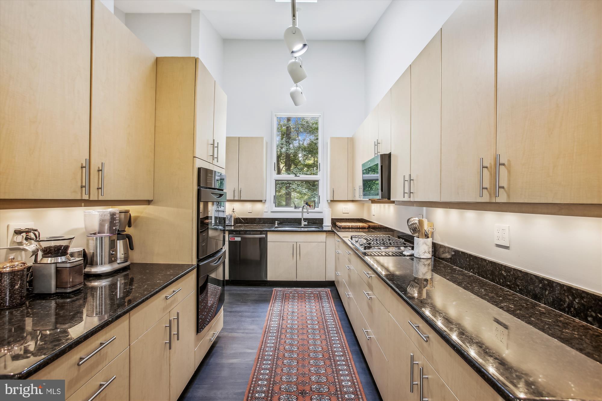 FARMINGTON - Residential