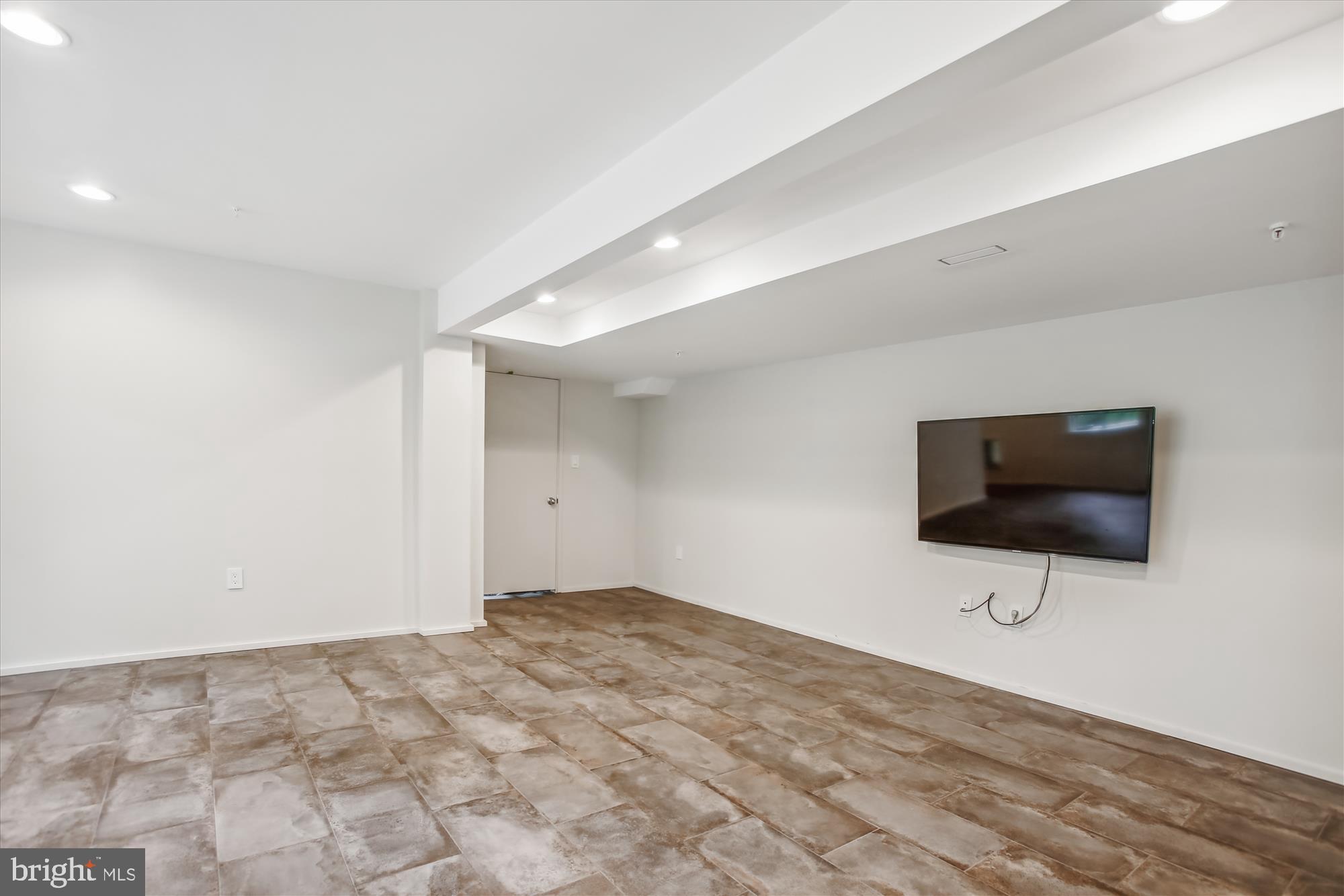 FARMINGTON - Residential