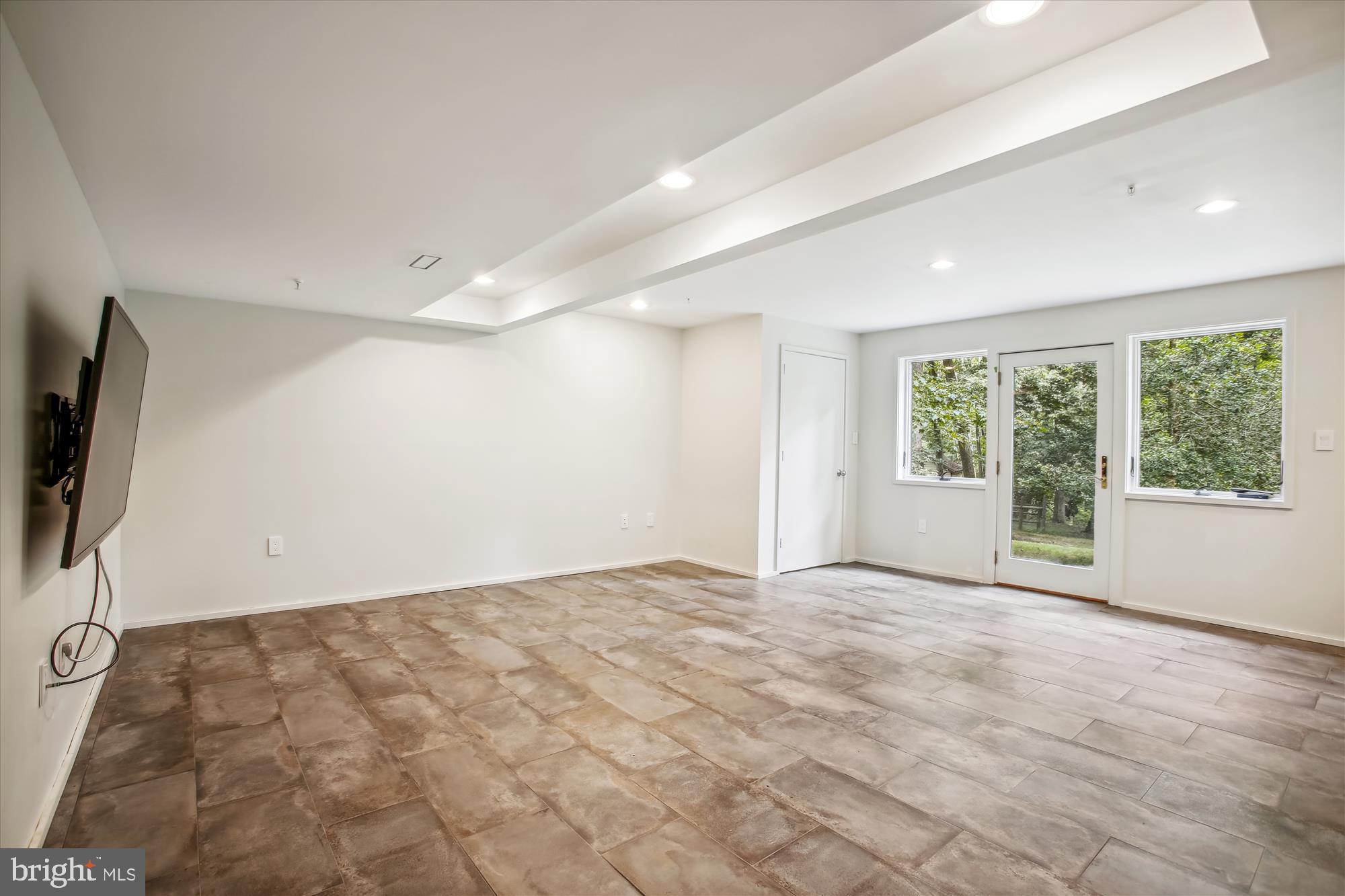 FARMINGTON - Residential