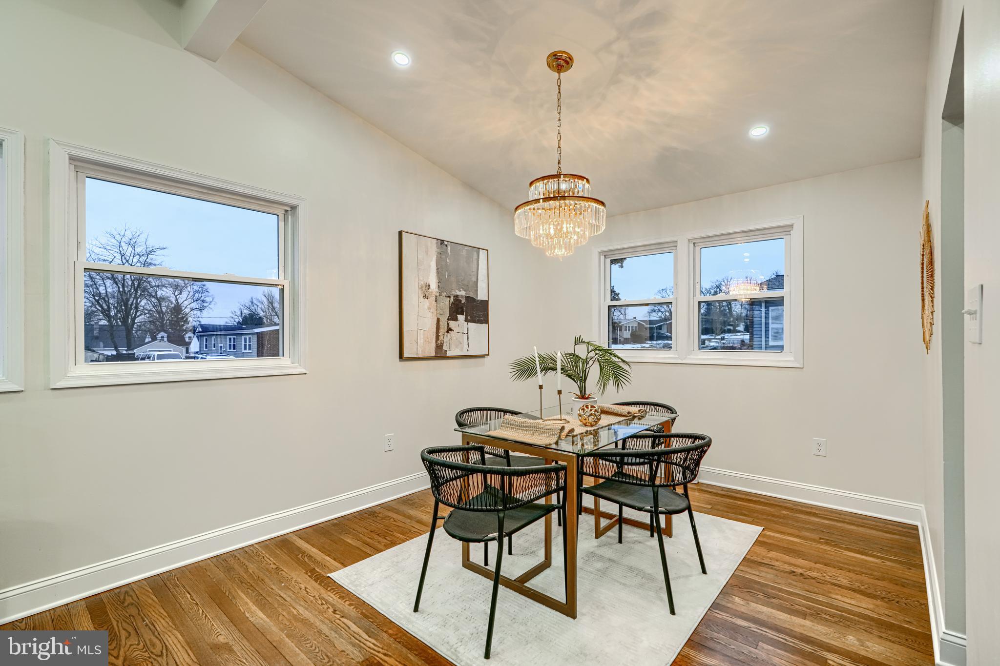 WINDSOR MILL - Residential