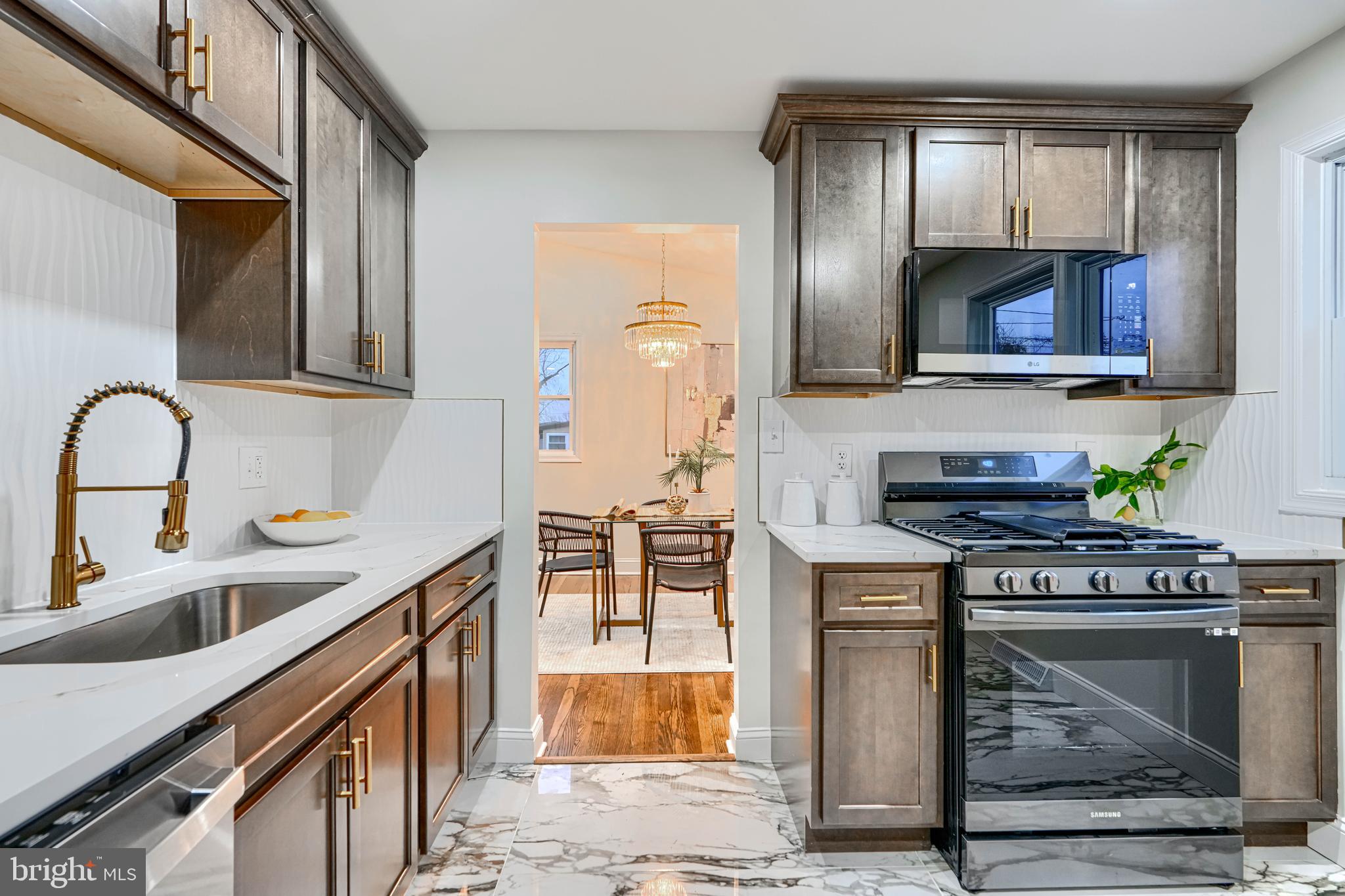 WINDSOR MILL - Residential