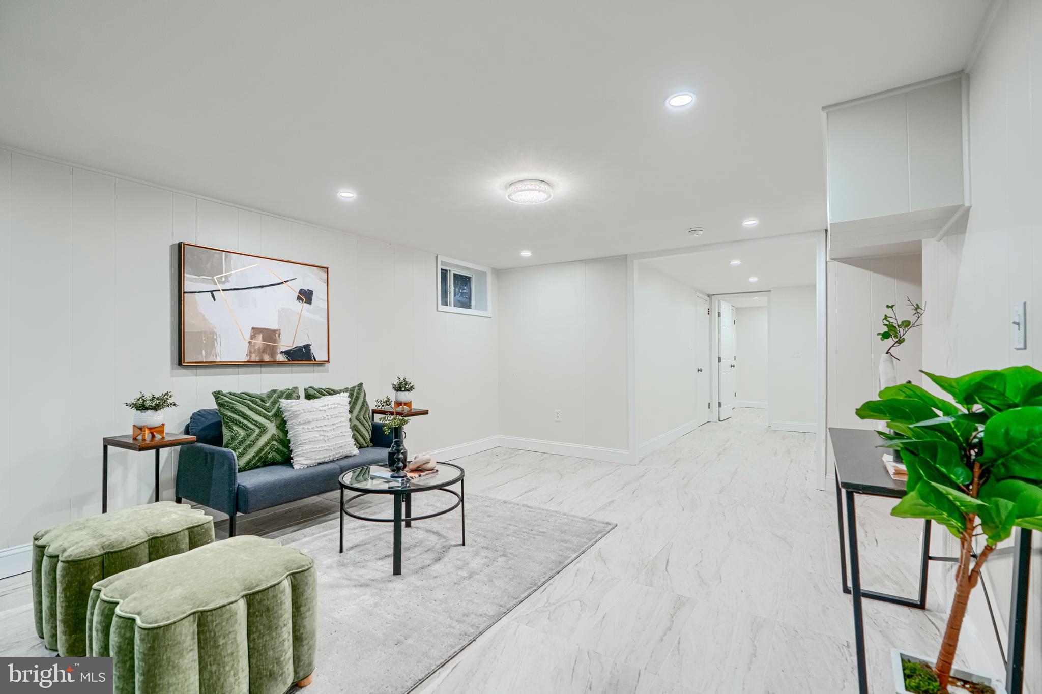 WINDSOR MILL - Residential