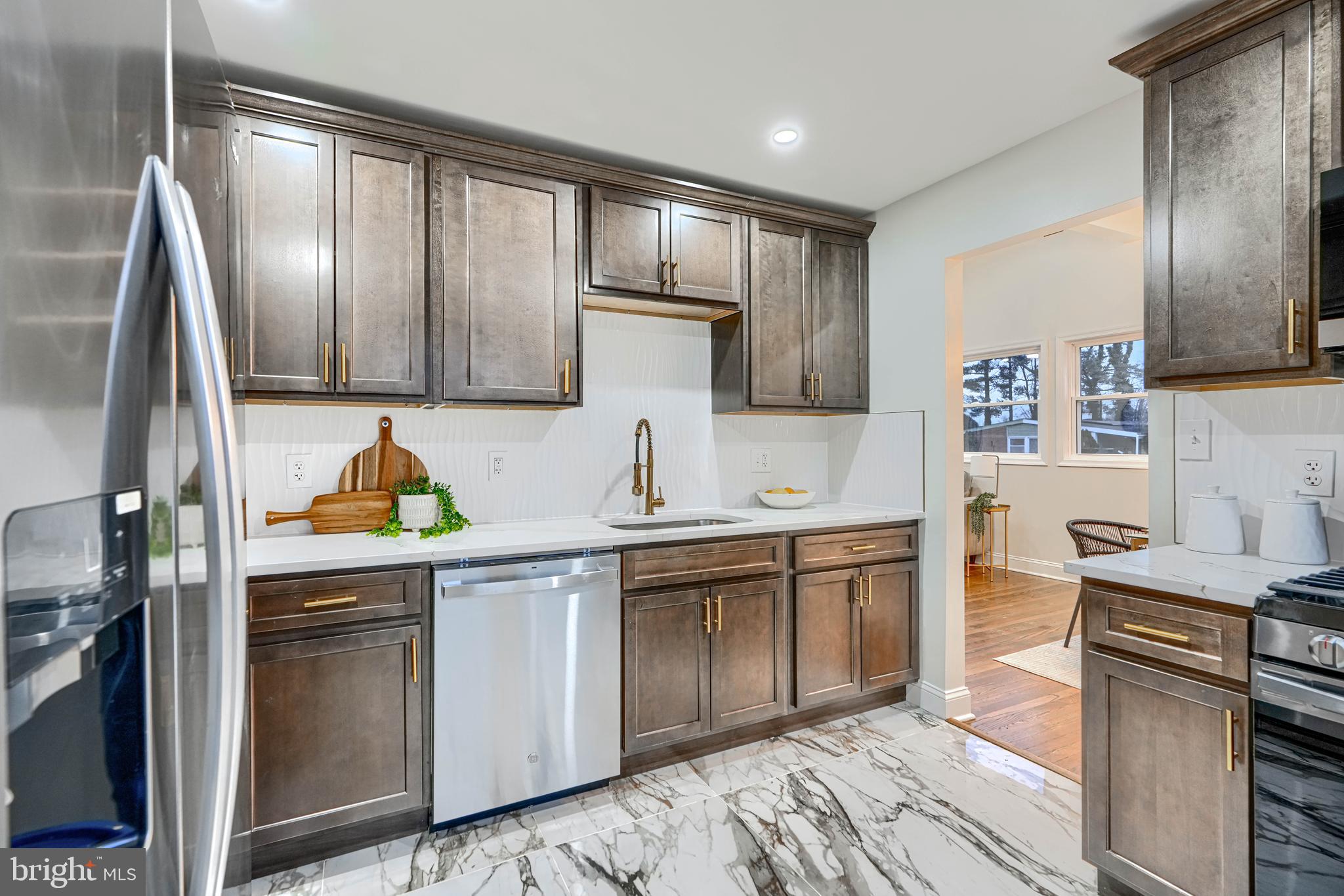 WINDSOR MILL - Residential