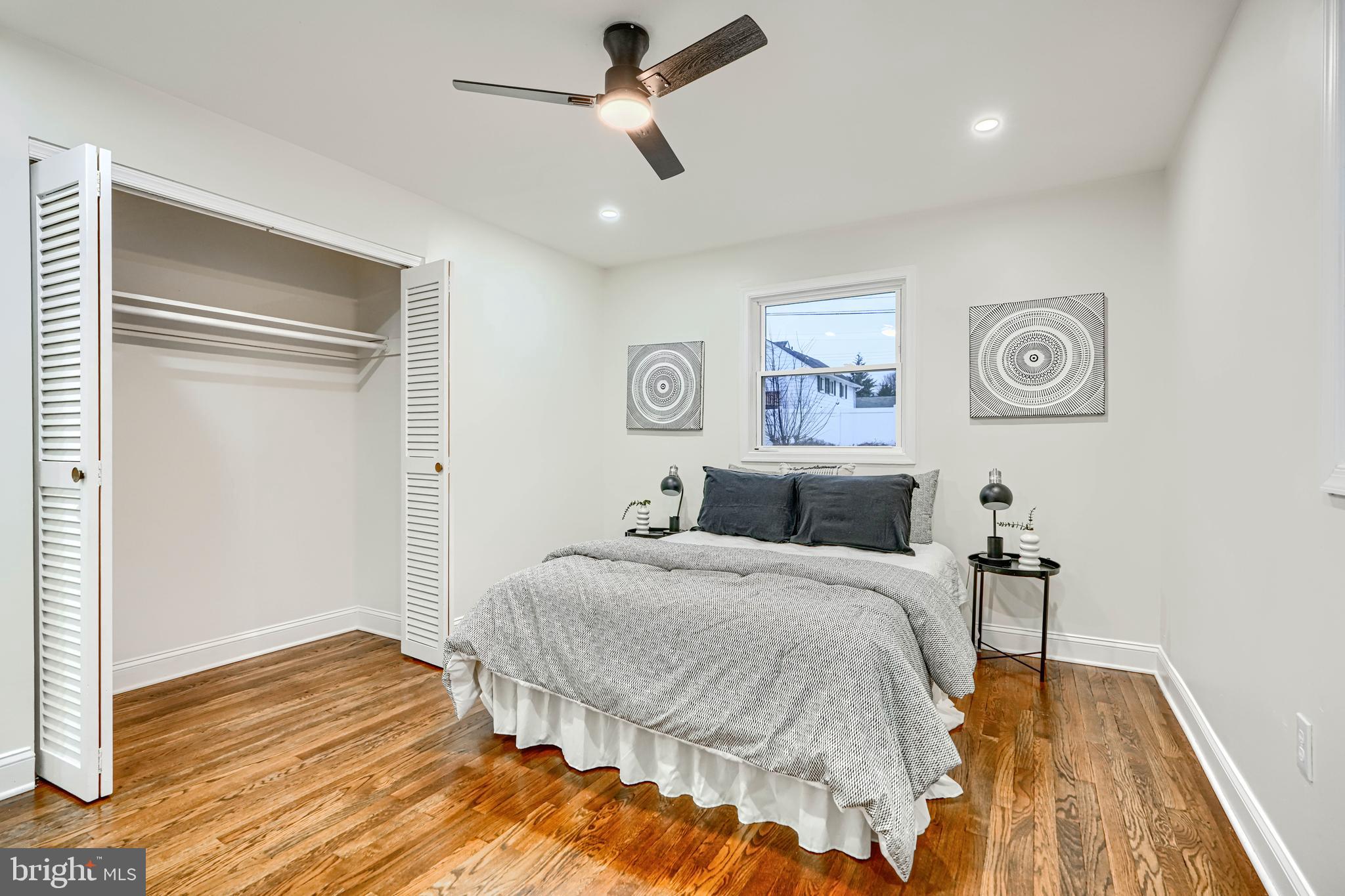 WINDSOR MILL - Residential