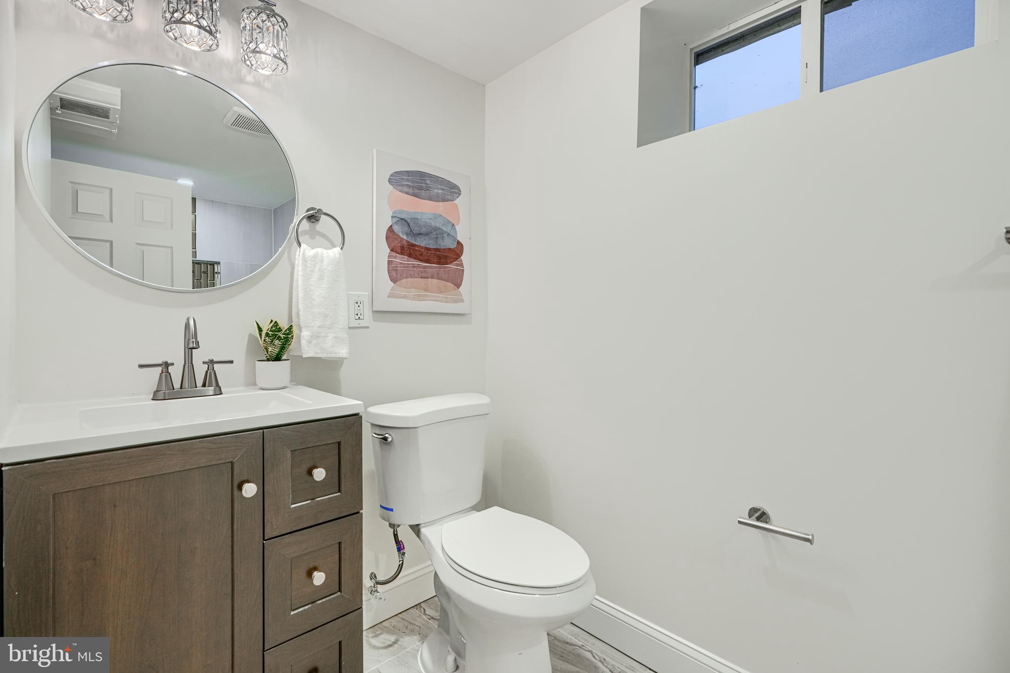 WINDSOR MILL - Residential