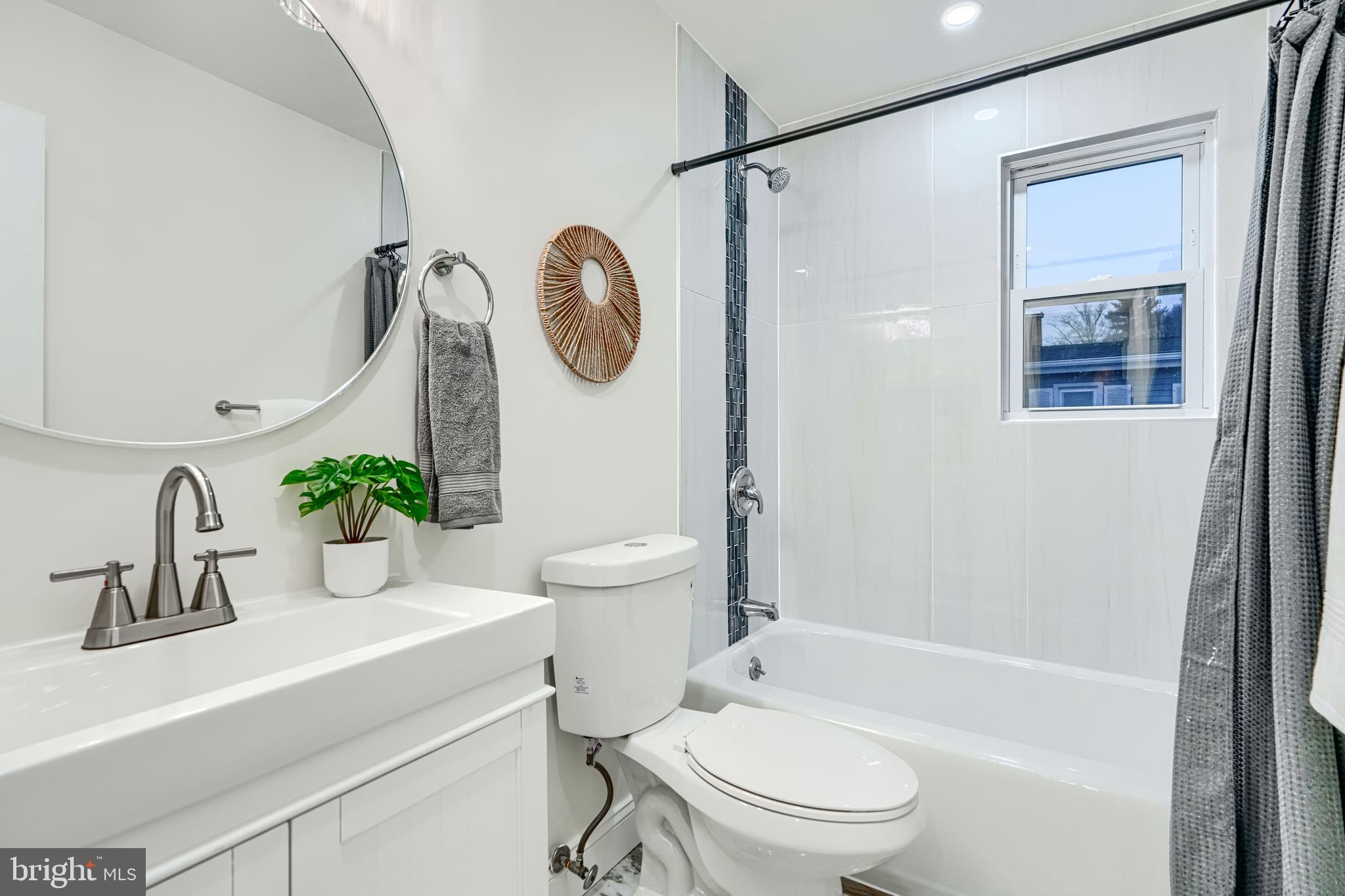 WINDSOR MILL - Residential