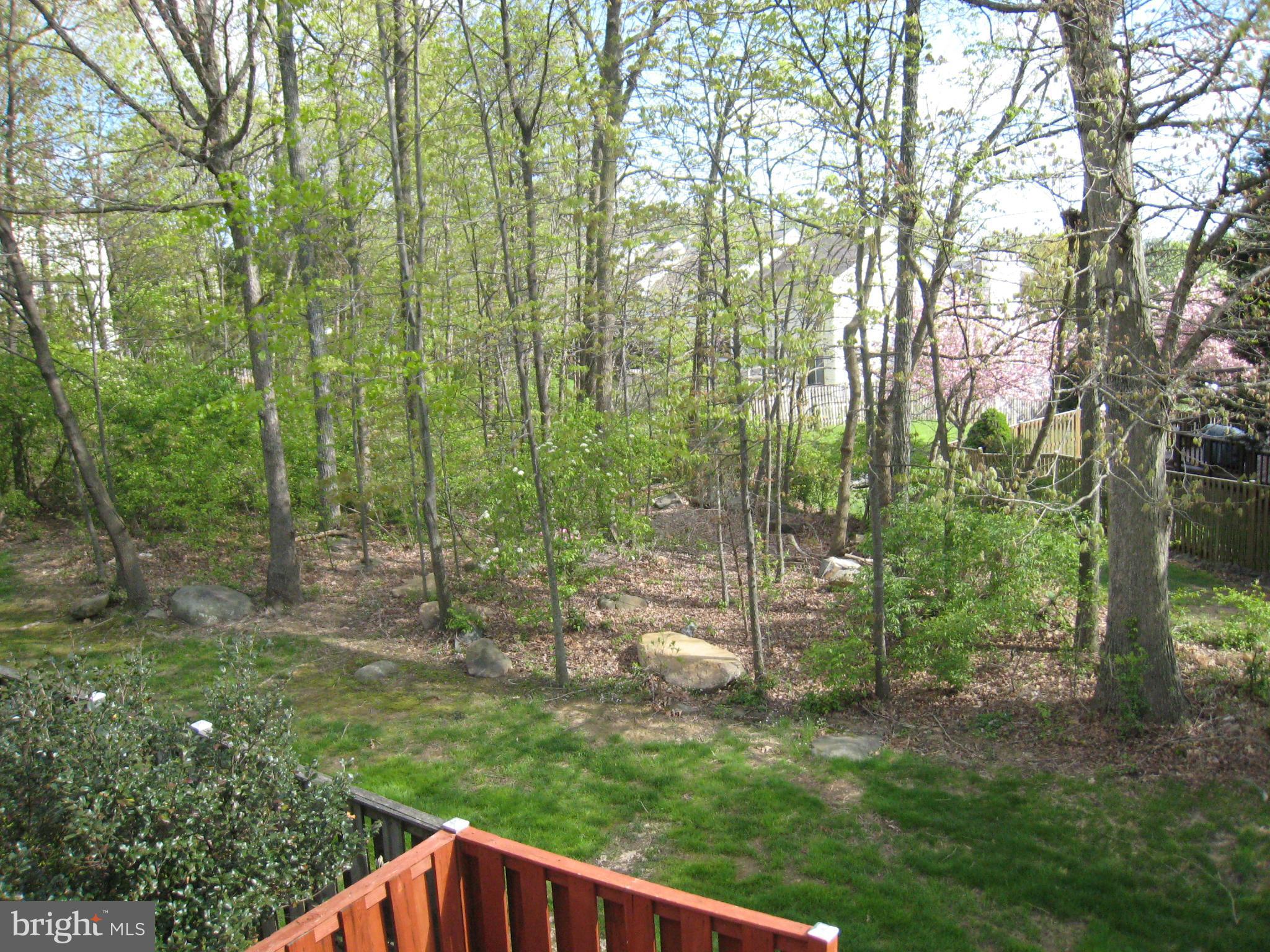 GREEN TRAILS - Residential Lease