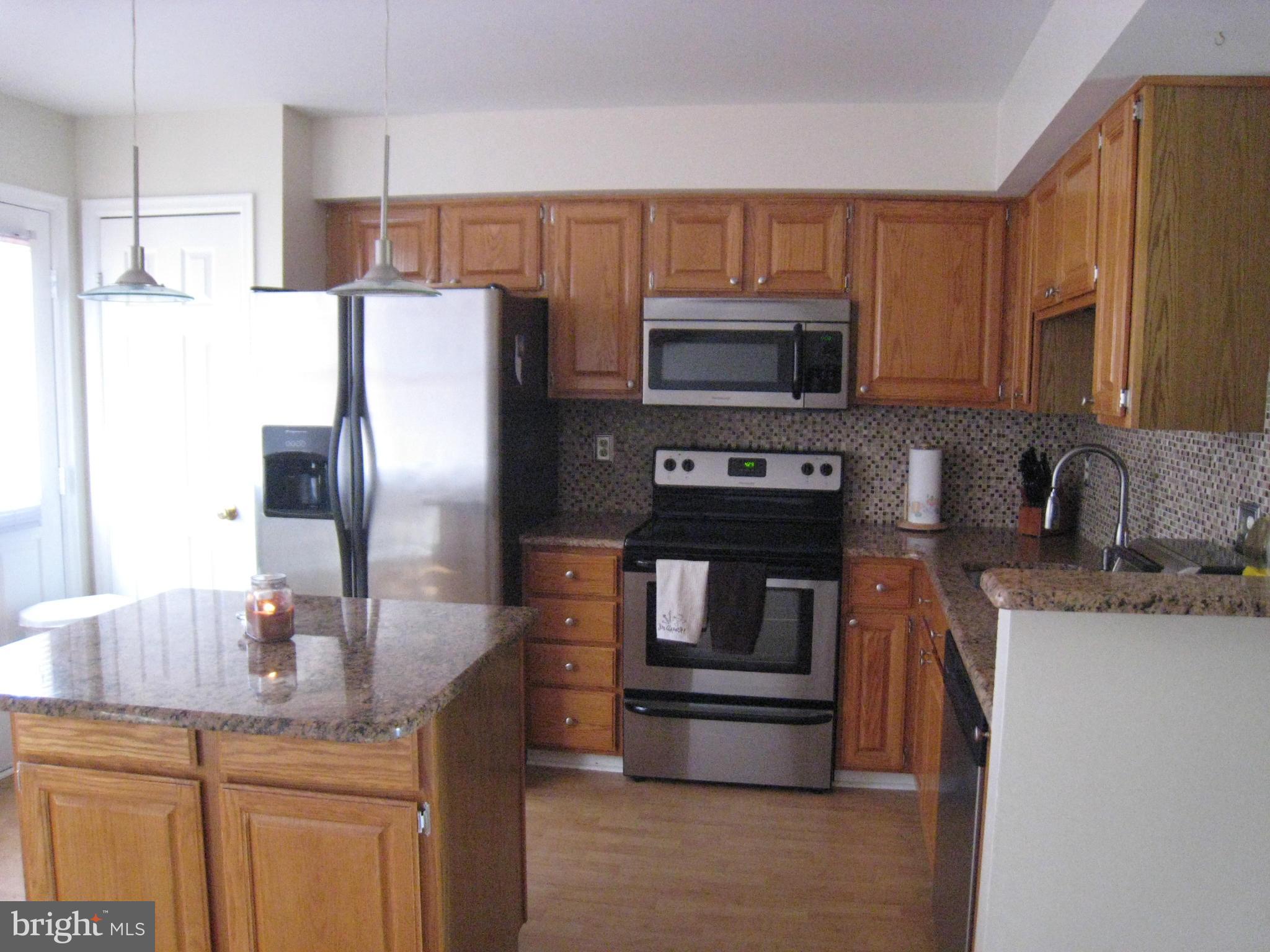 GREEN TRAILS - Residential Lease