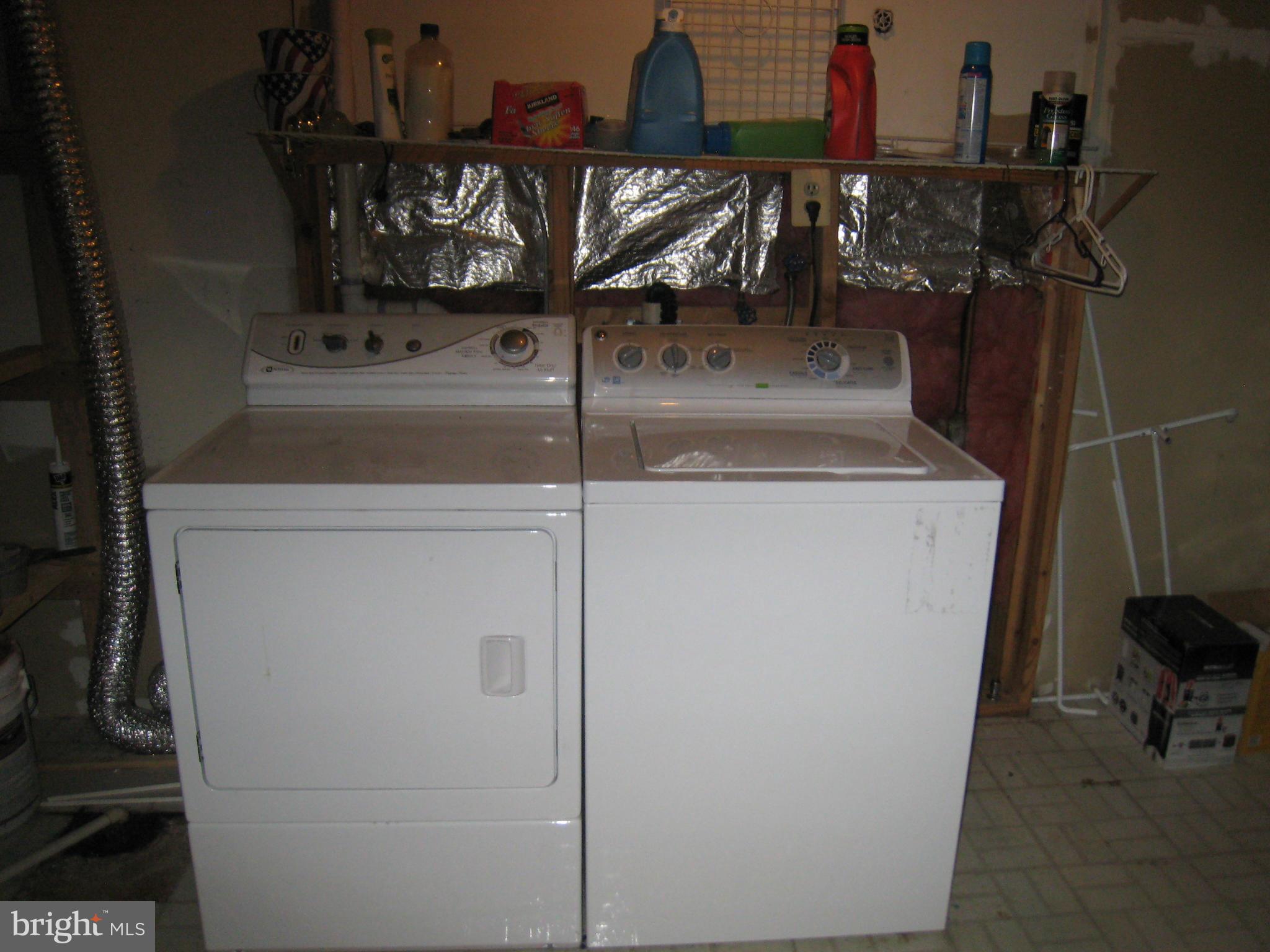 GREEN TRAILS - Residential Lease