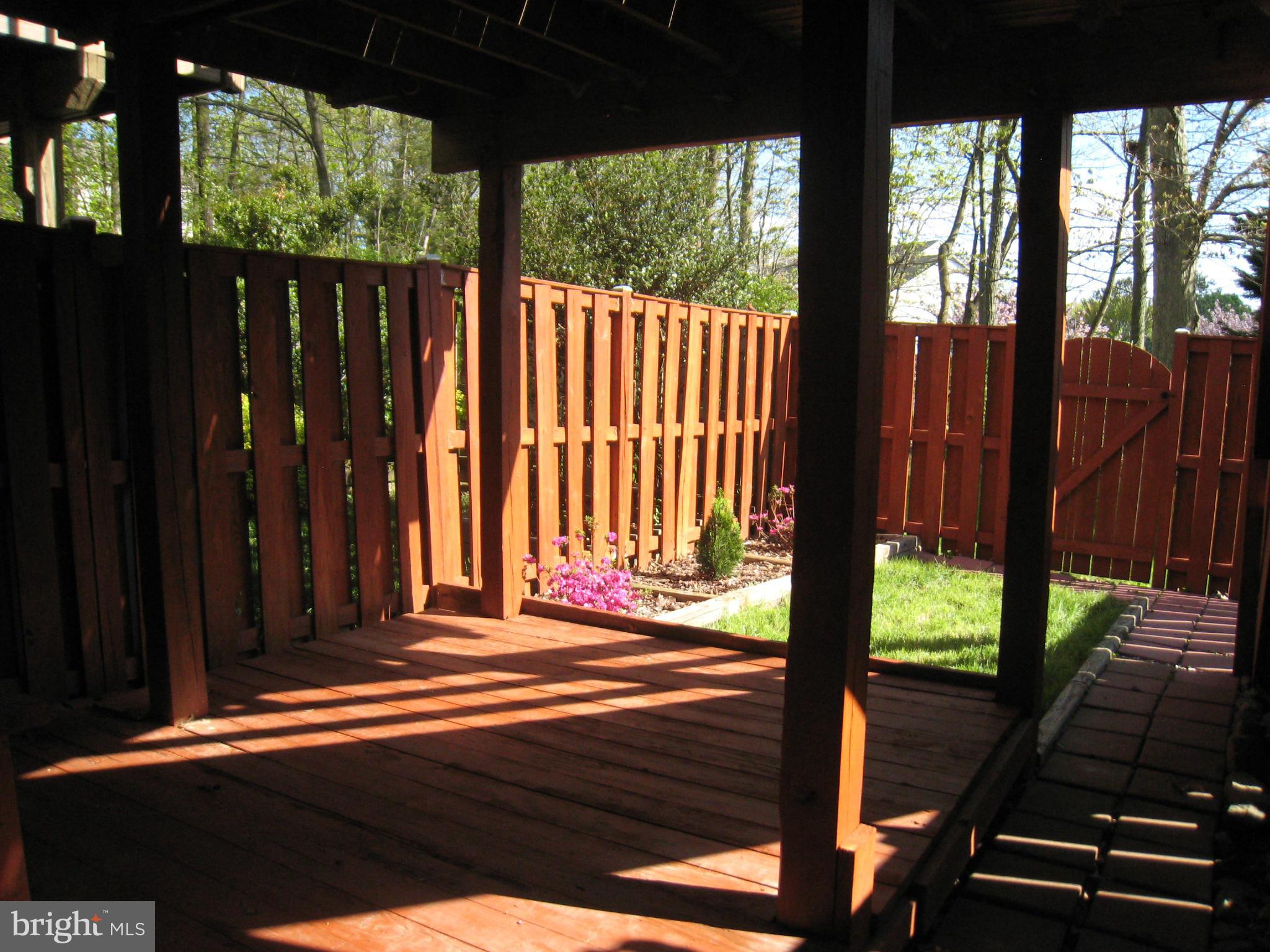 GREEN TRAILS - Residential Lease