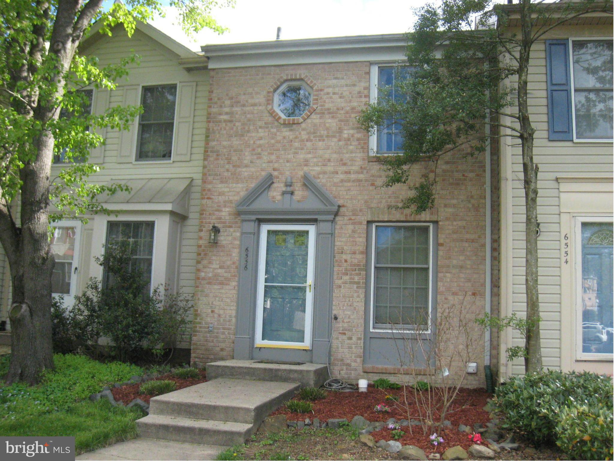 GREEN TRAILS - Residential Lease