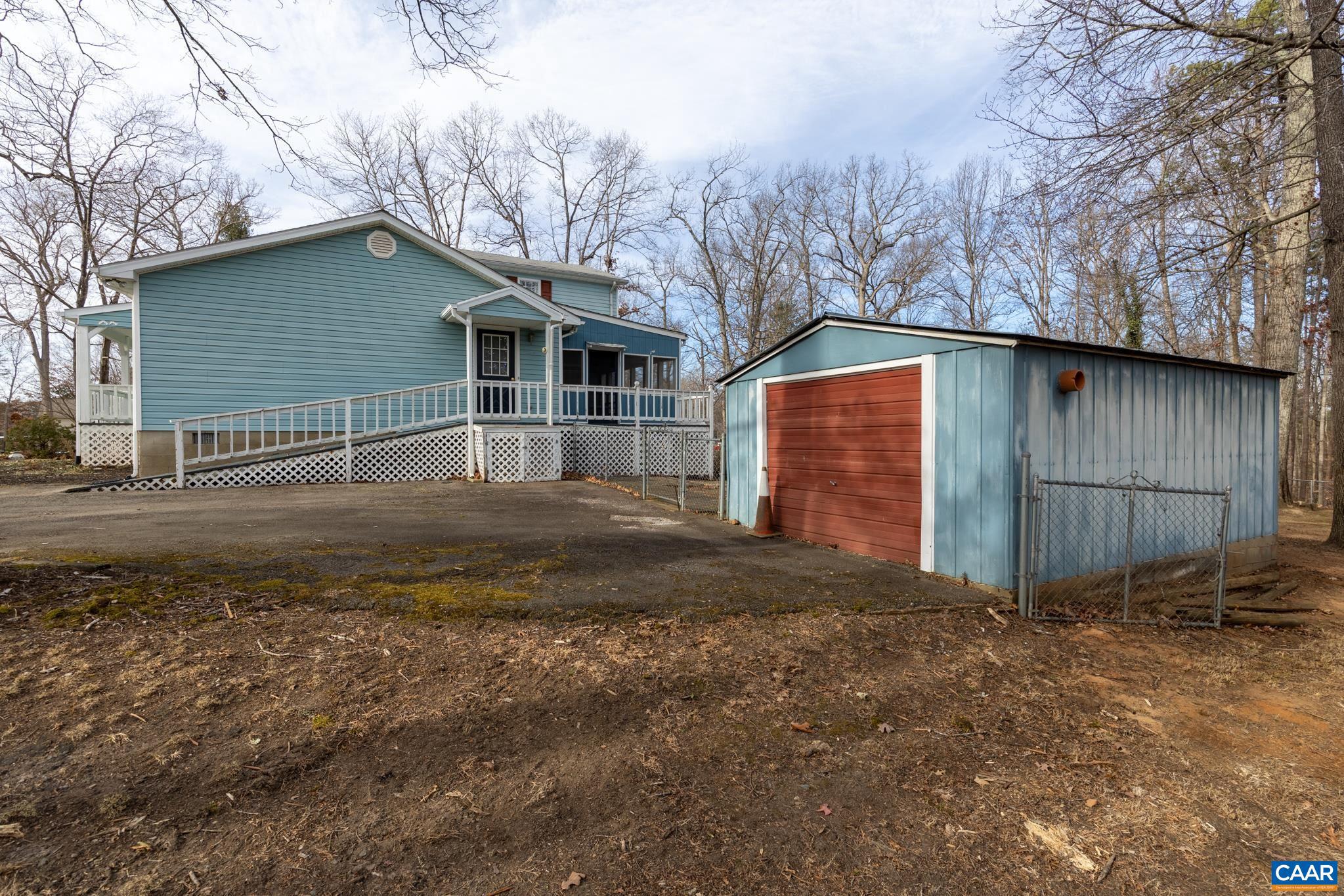 TRAILSIDE - Residential