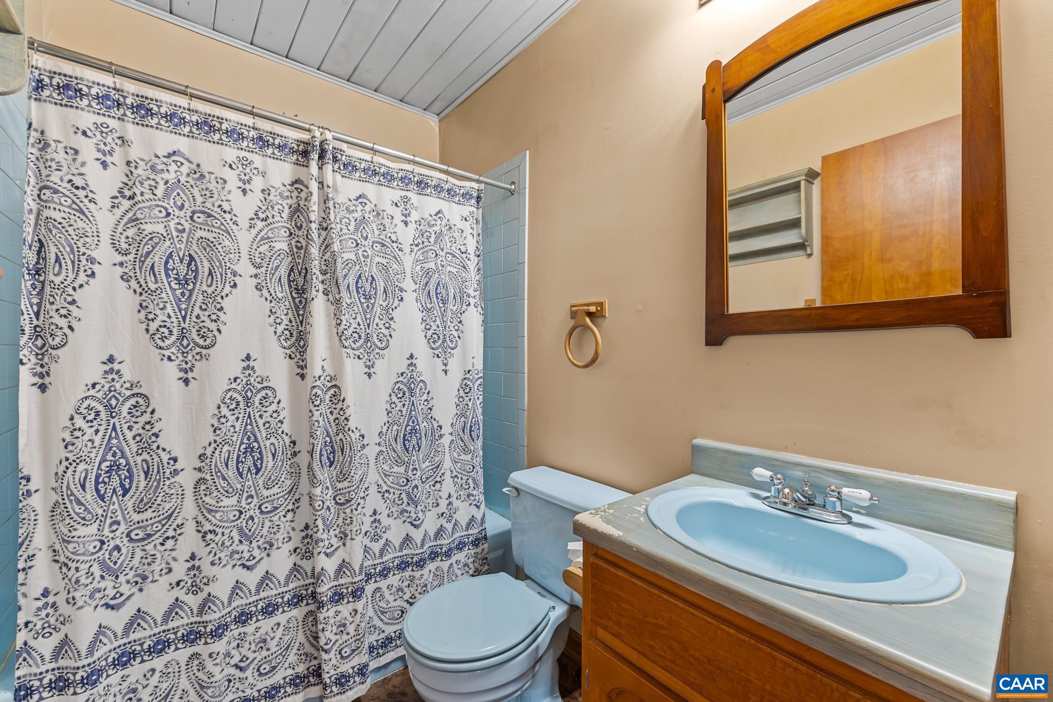 TRAILSIDE - Residential