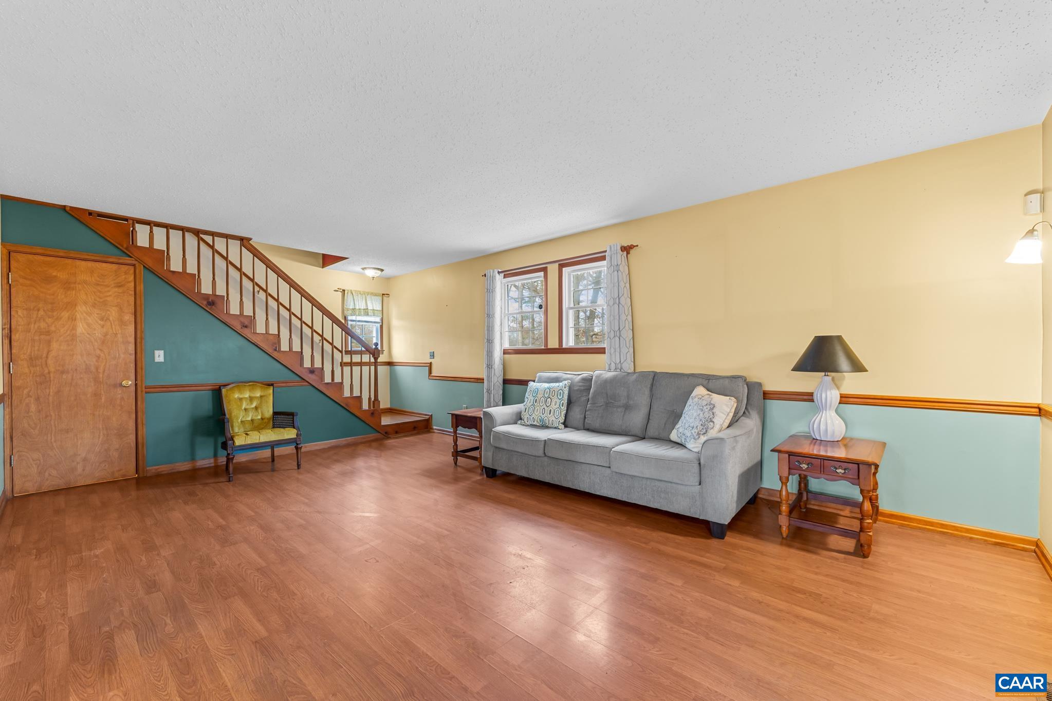 TRAILSIDE - Residential