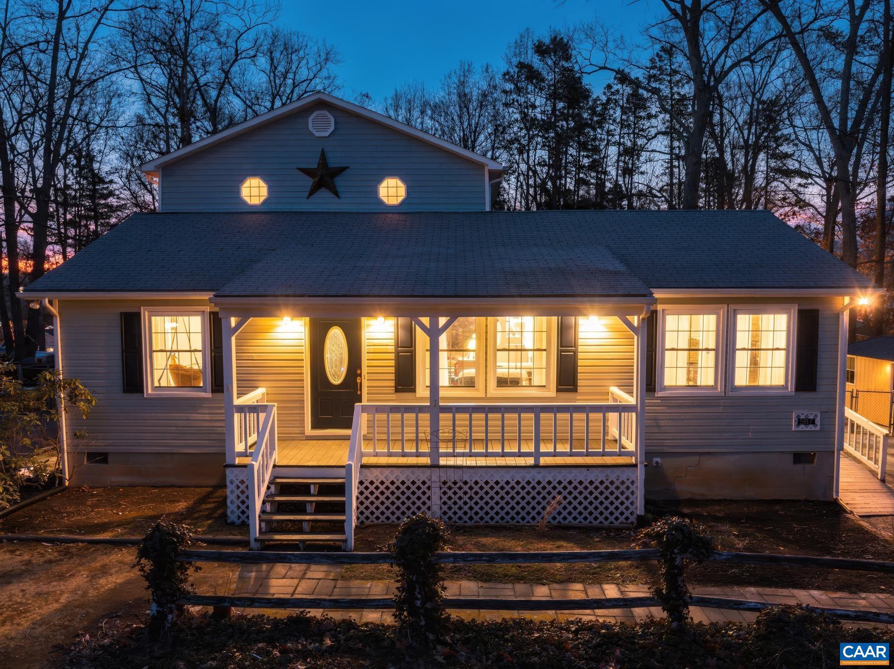 TRAILSIDE - Residential