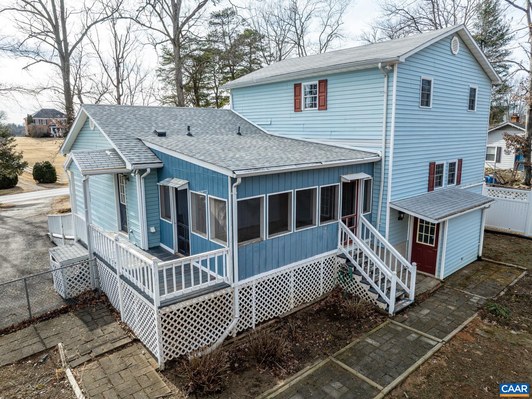 TRAILSIDE - Residential