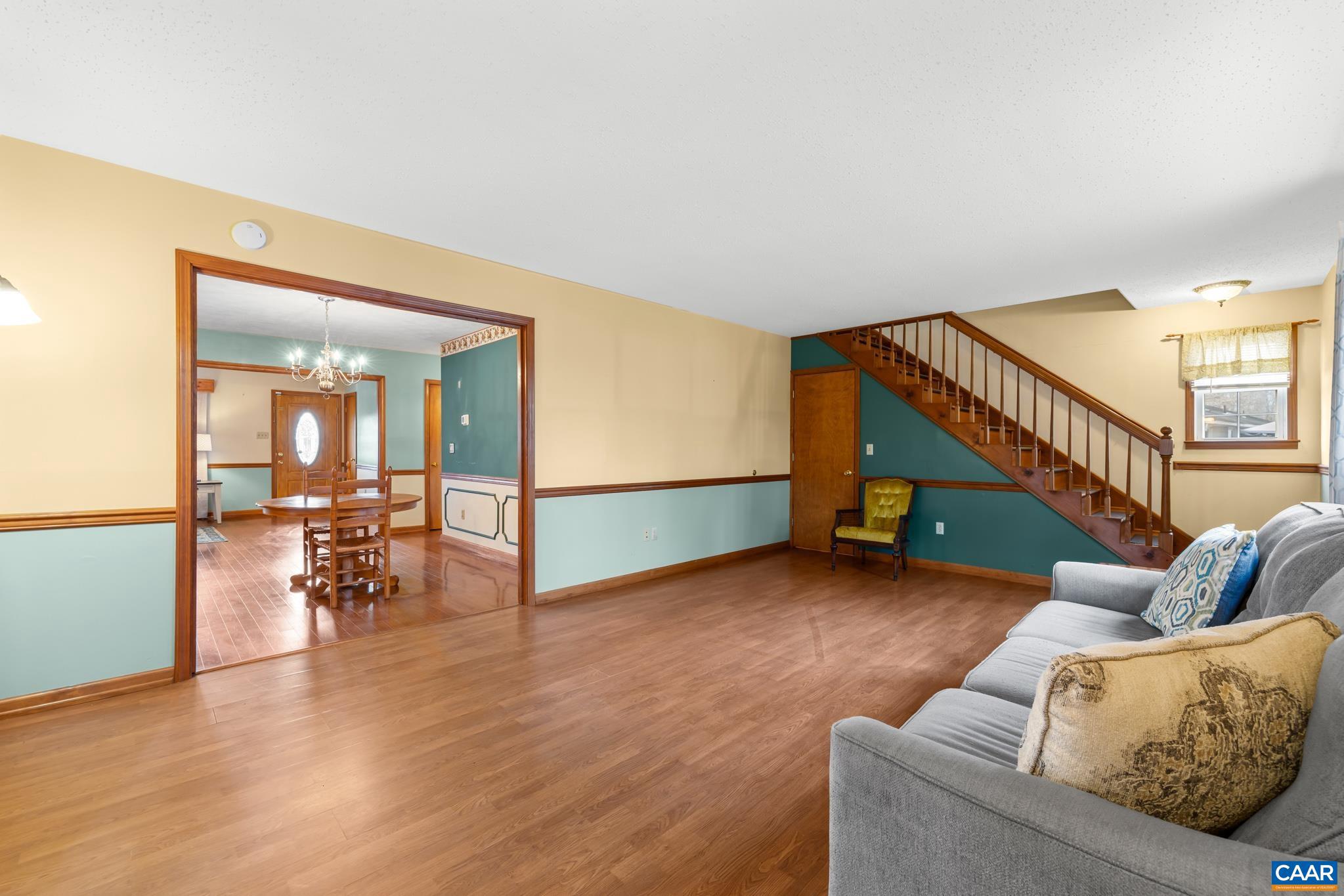 TRAILSIDE - Residential