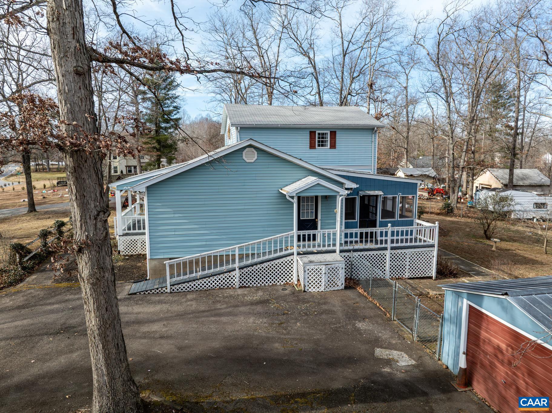 TRAILSIDE - Residential