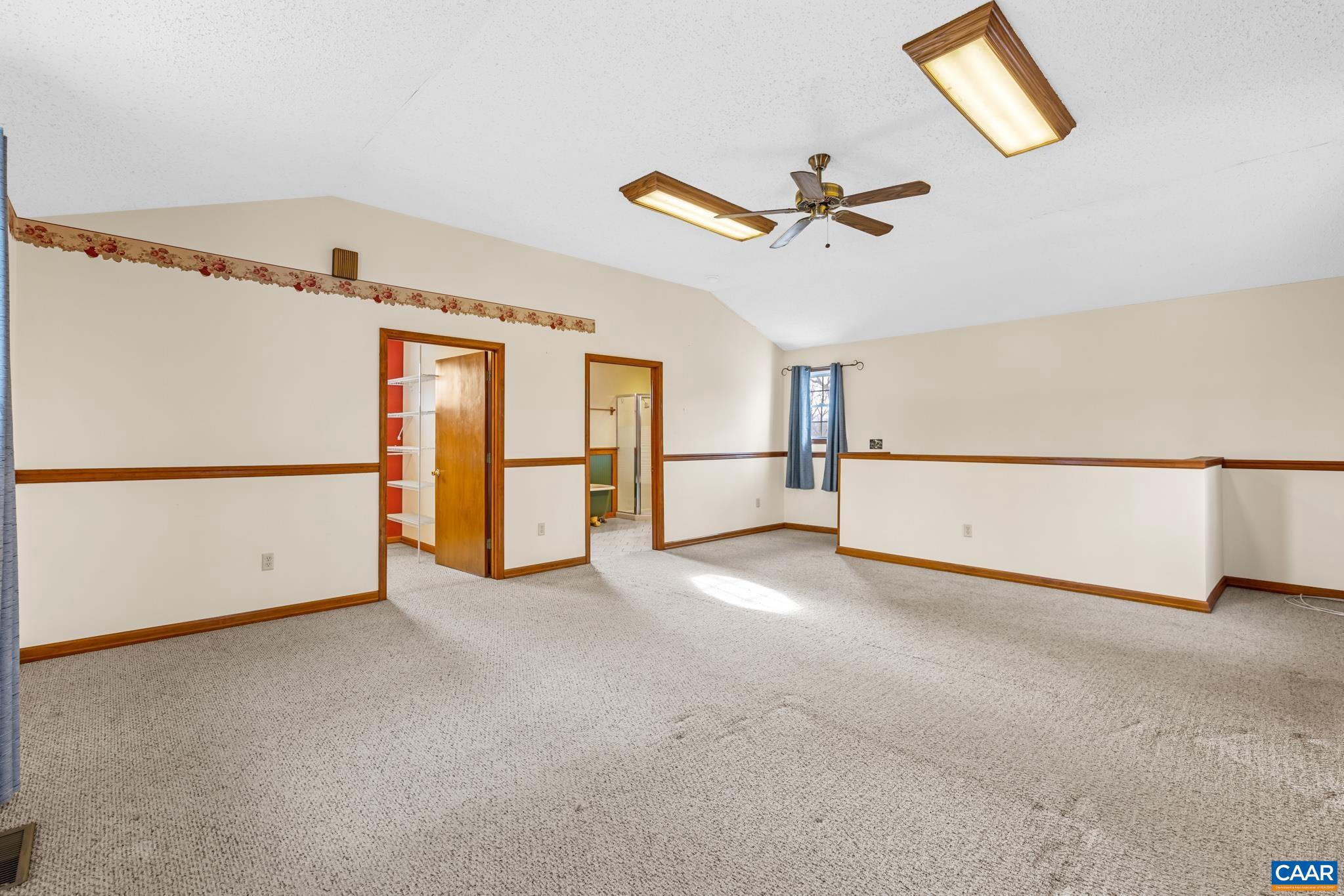 TRAILSIDE - Residential