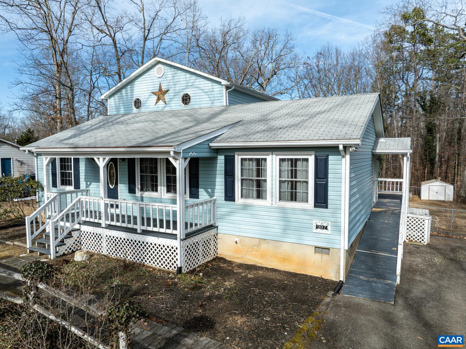 TRAILSIDE - Residential