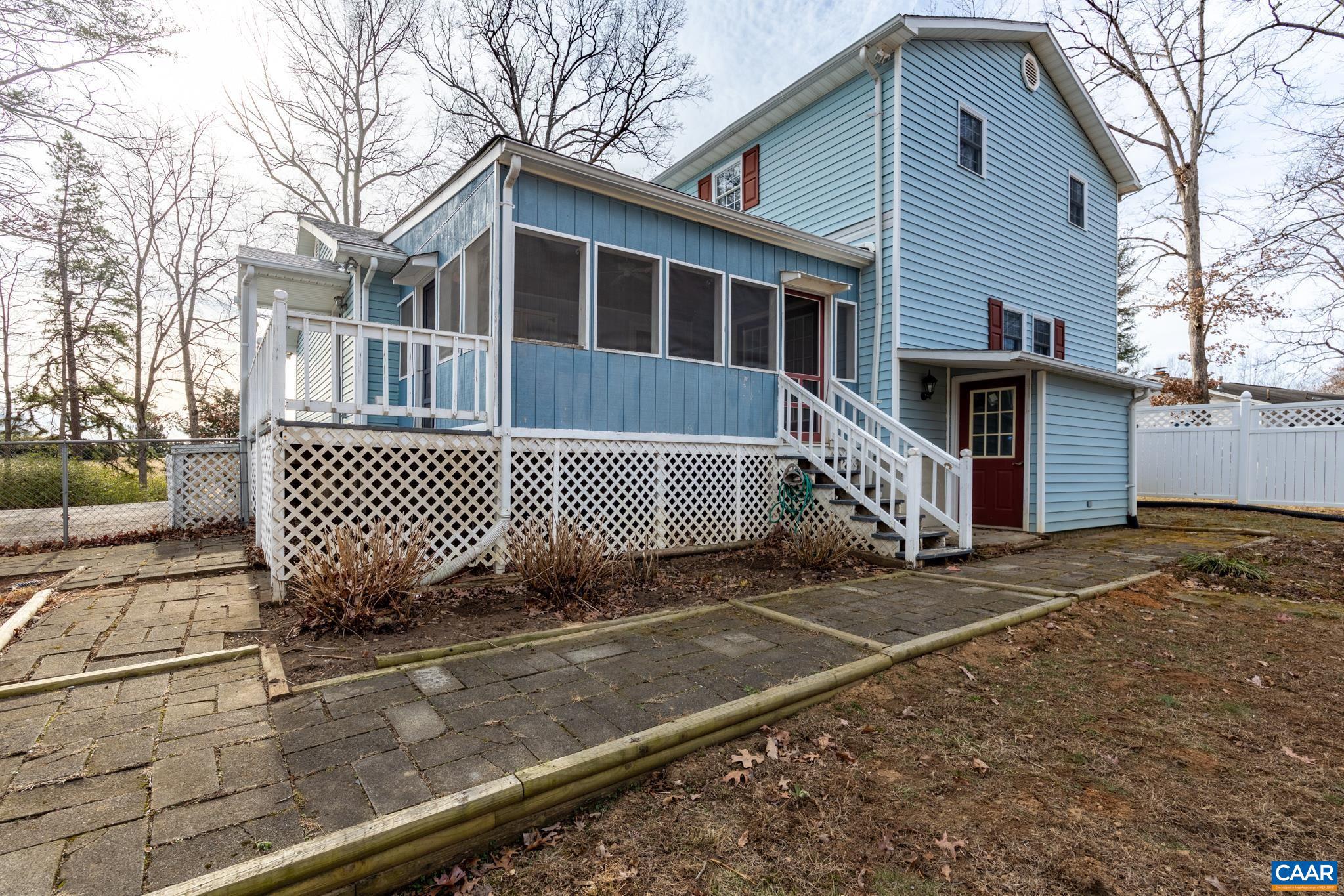 TRAILSIDE - Residential