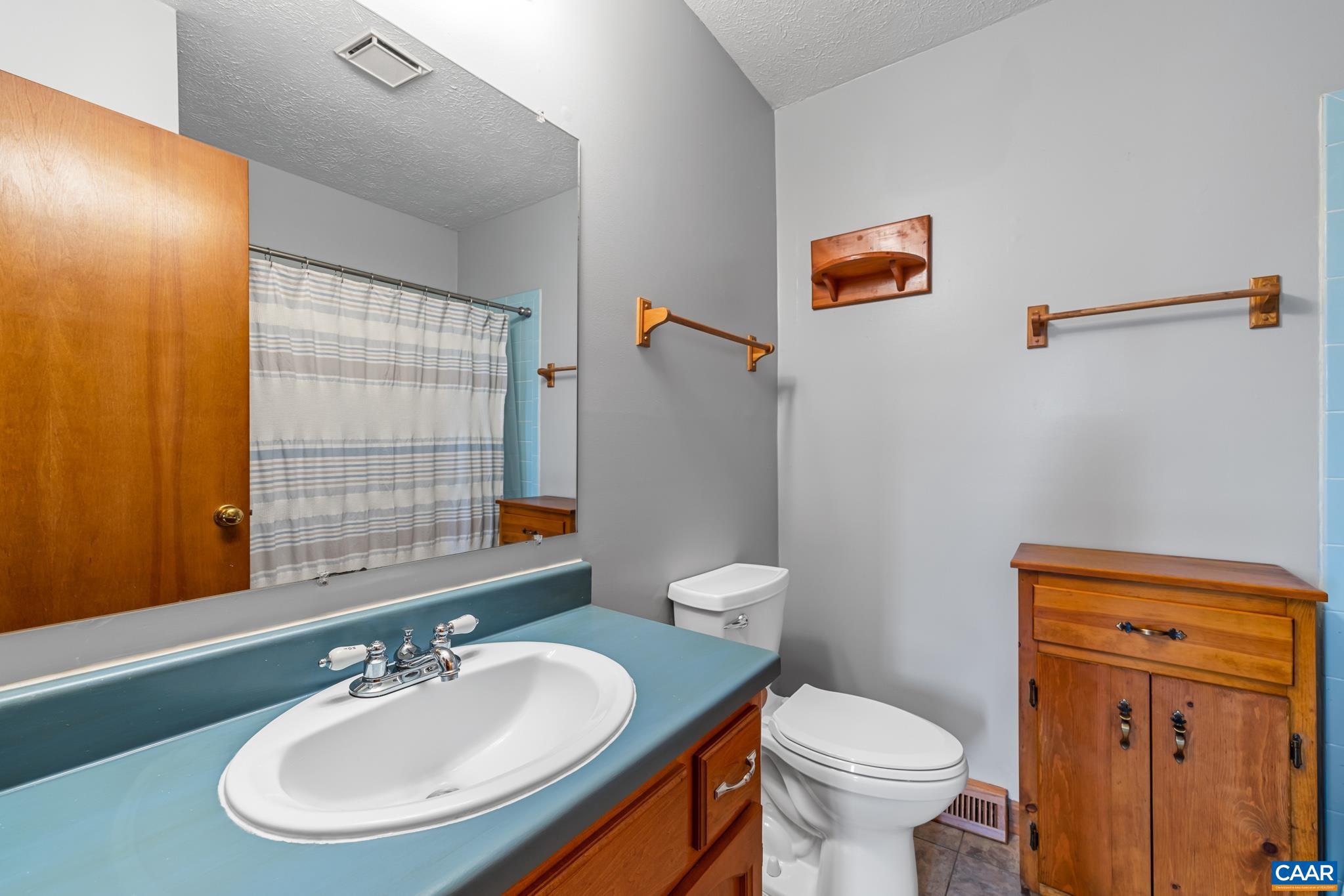 TRAILSIDE - Residential