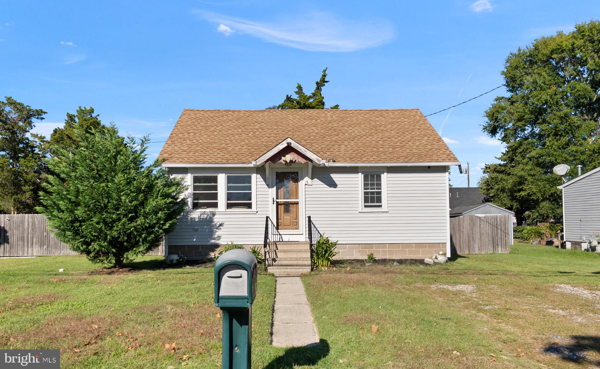 15 E GREENWOOD AVENUE