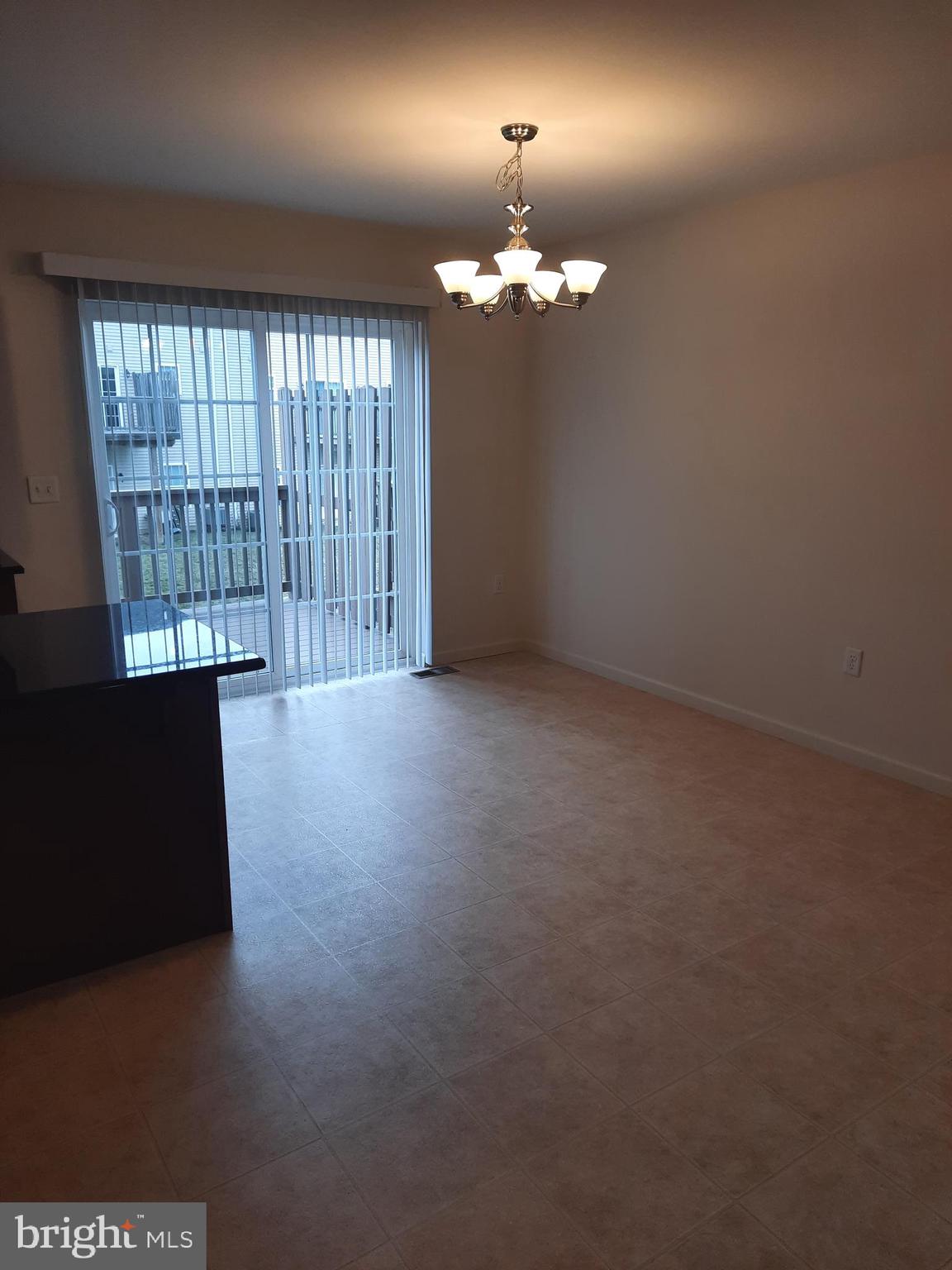 ADMIRALS QUAY - Residential Lease