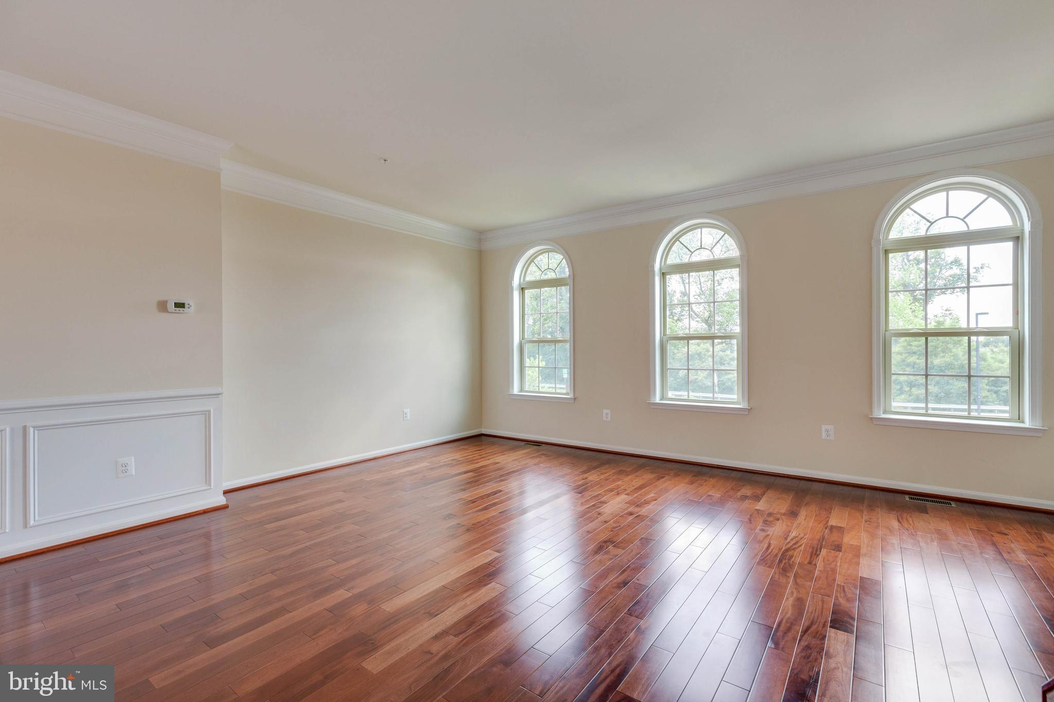 WOODMORE - Residential Lease