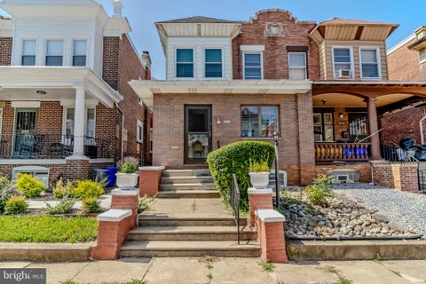 Townhouse For Sale - 6132 Christian Street<br/> PHILADELPHIA, PA 19143