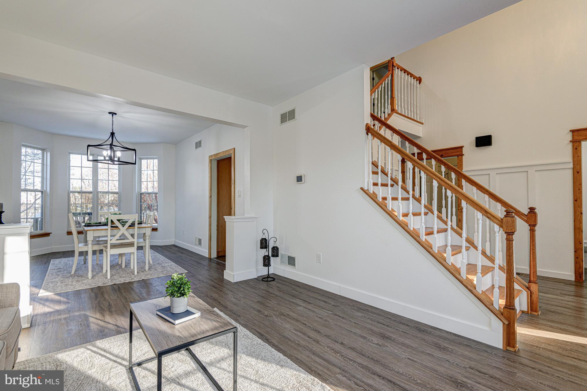 THOMAS COVE - Residential