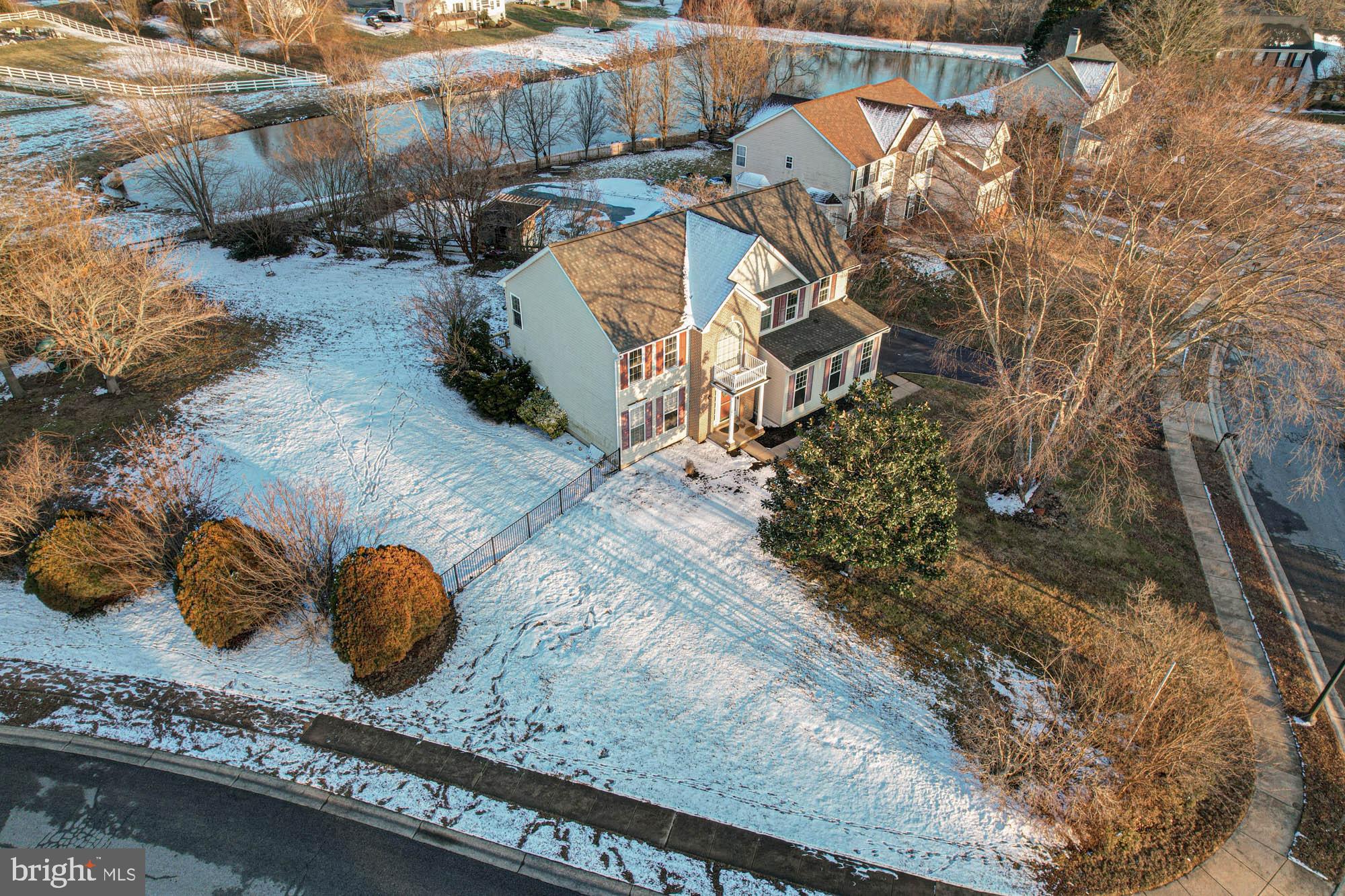 THOMAS COVE - Residential