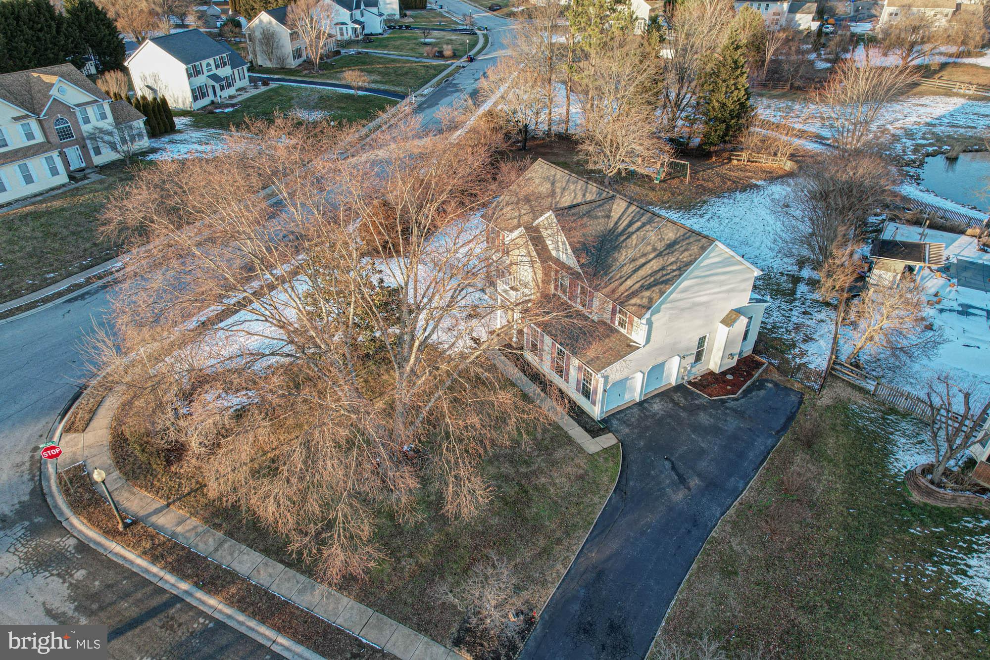 THOMAS COVE - Residential