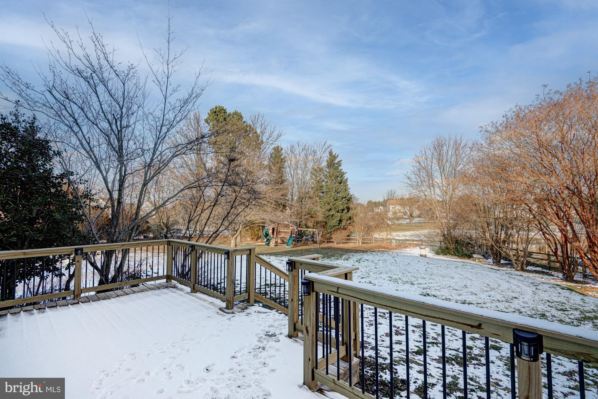 THOMAS COVE - Residential