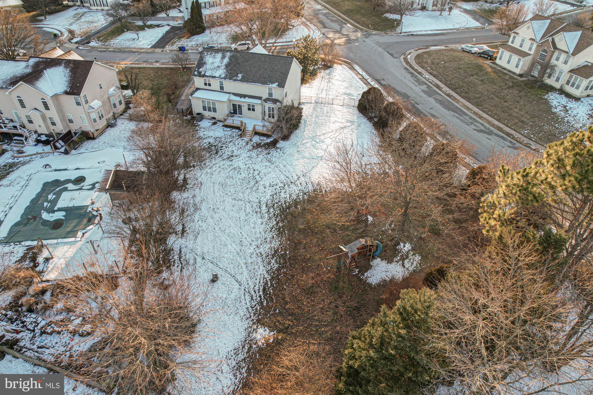 THOMAS COVE - Residential