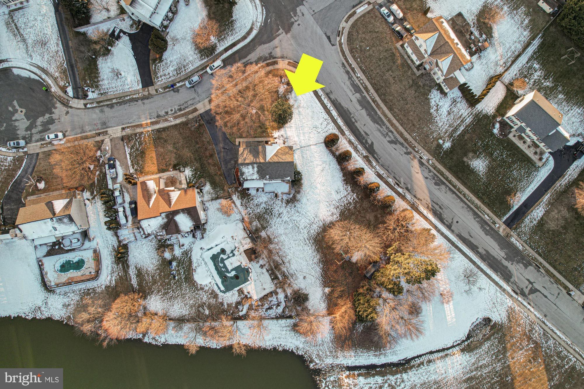 THOMAS COVE - Residential