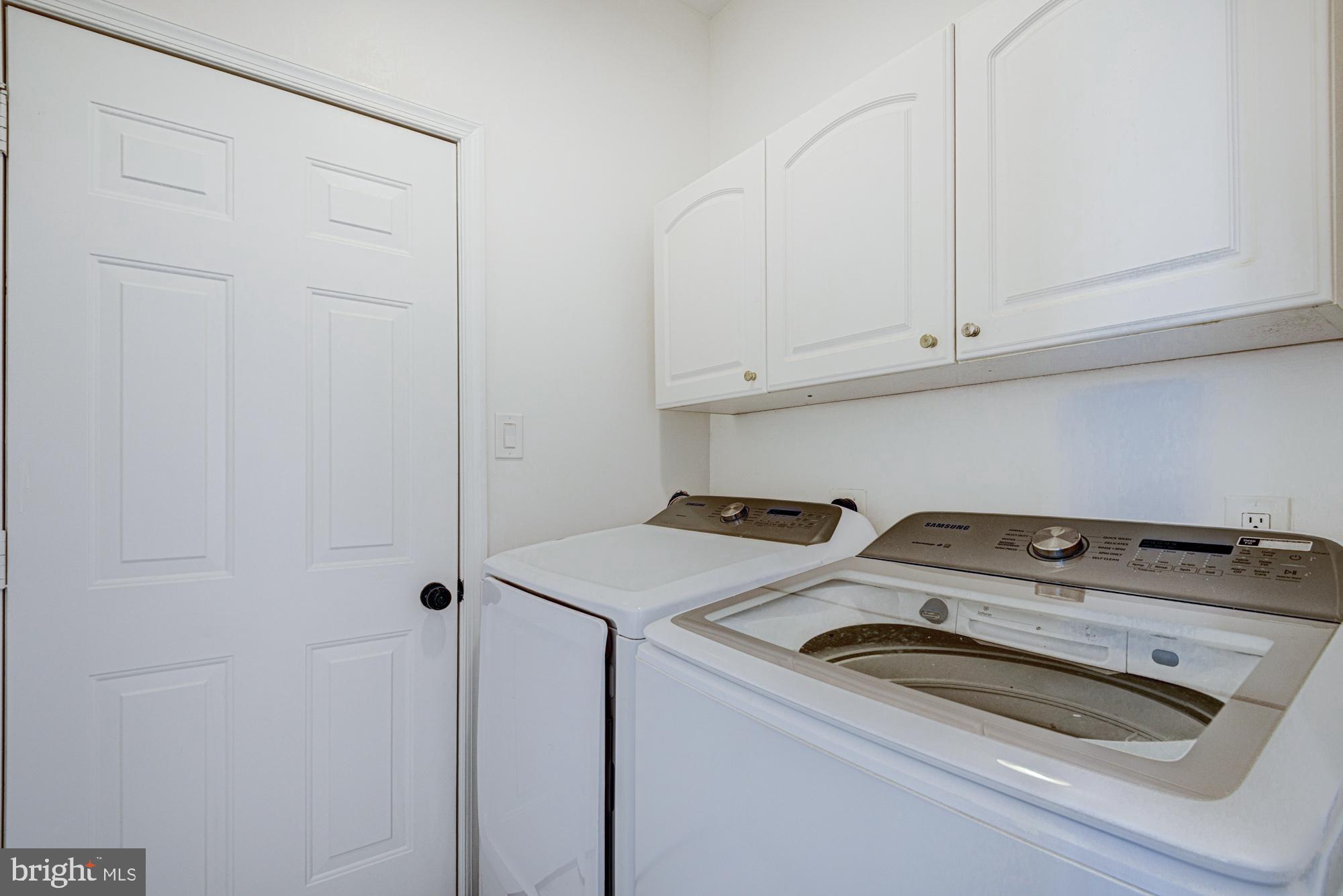 THOMAS COVE - Residential