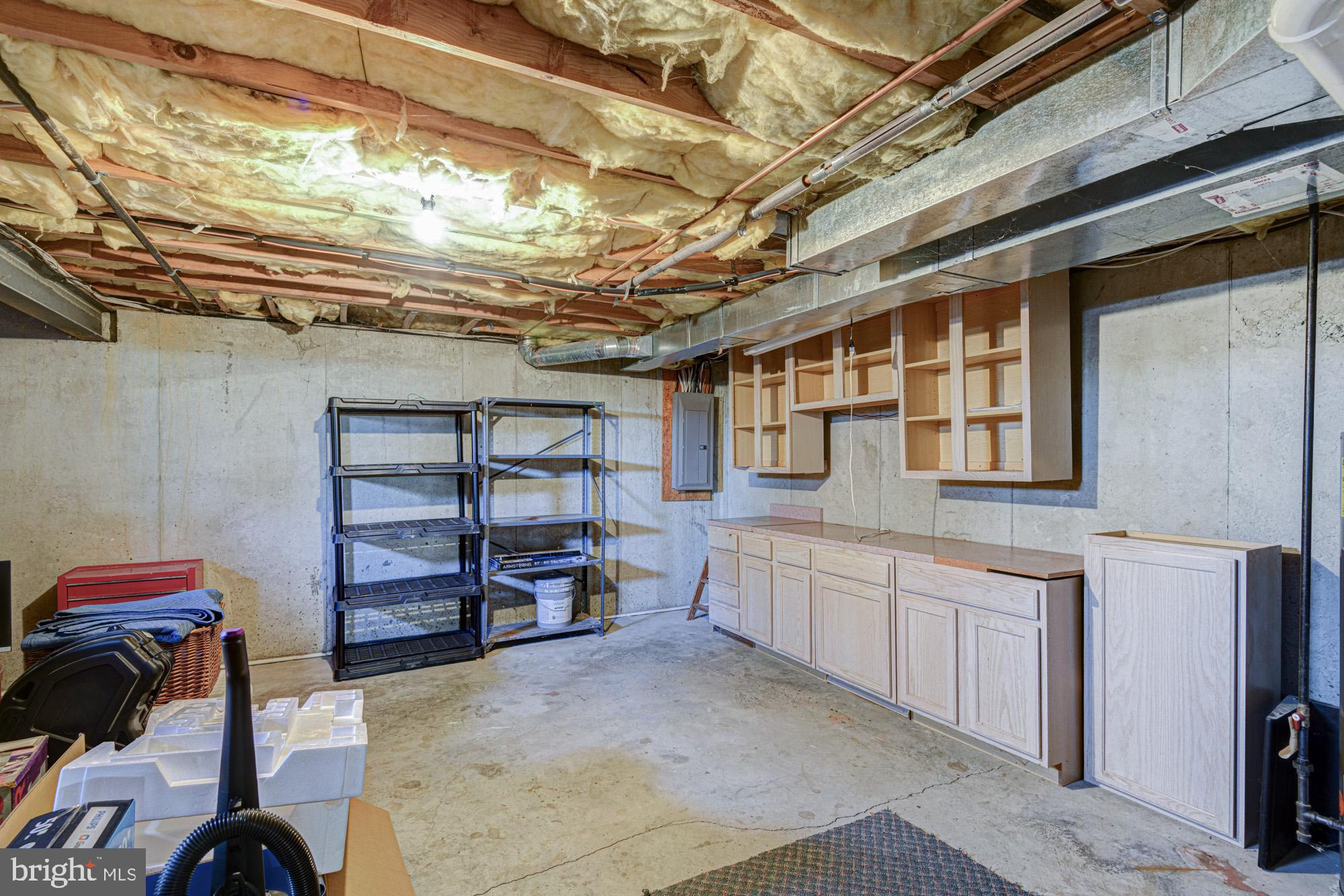 THOMAS COVE - Residential