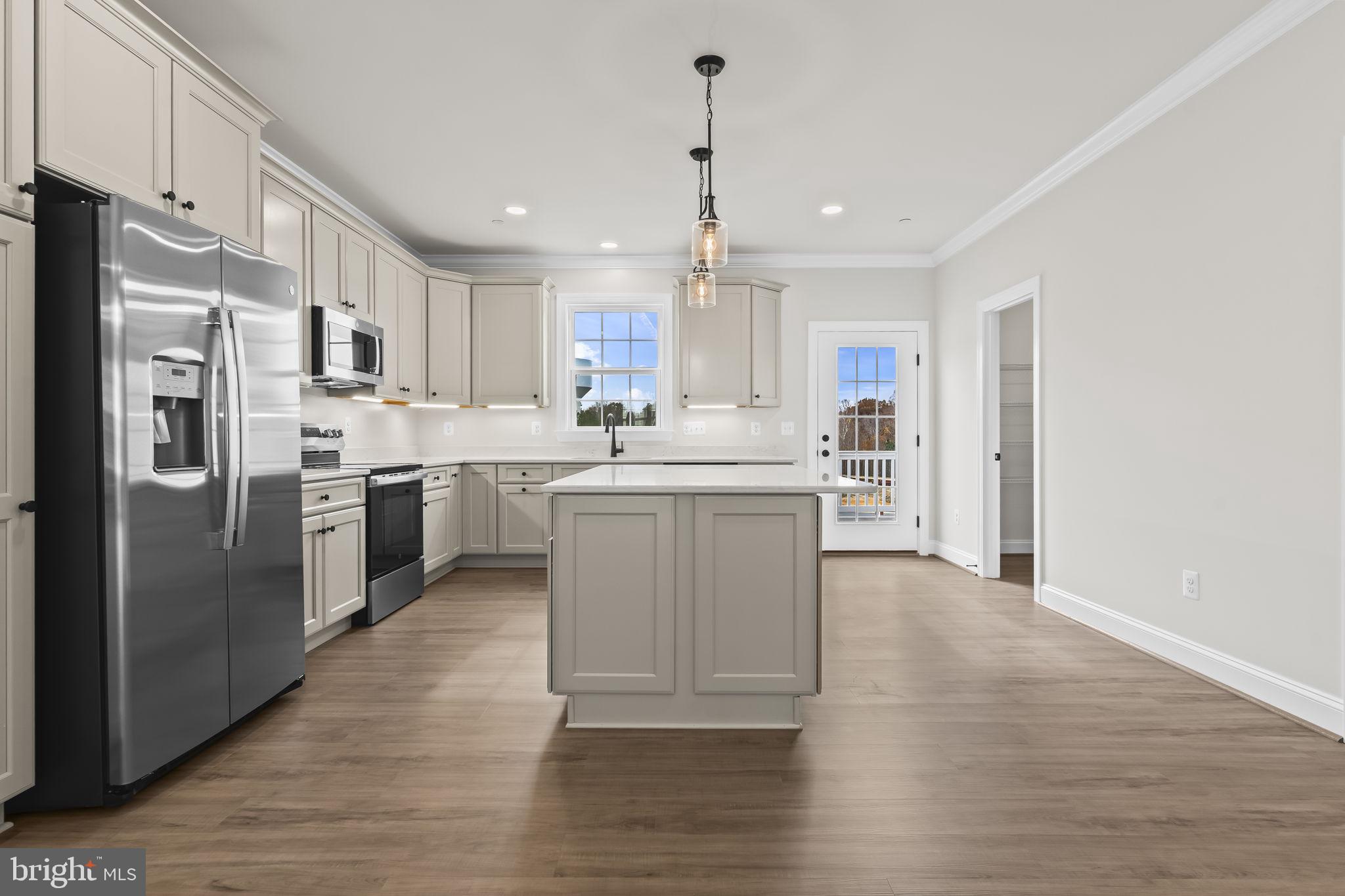 MEADOWS AT TOWN RUN II - Residential