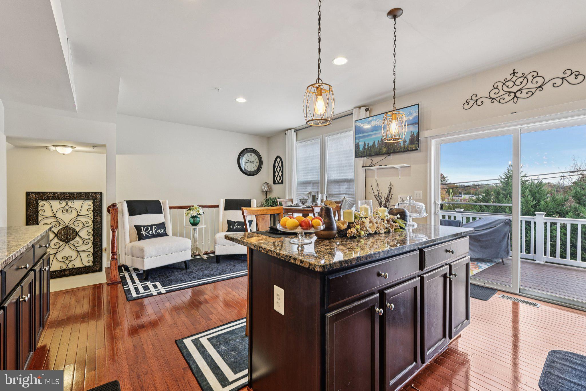 STONEBRIDGE - Residential