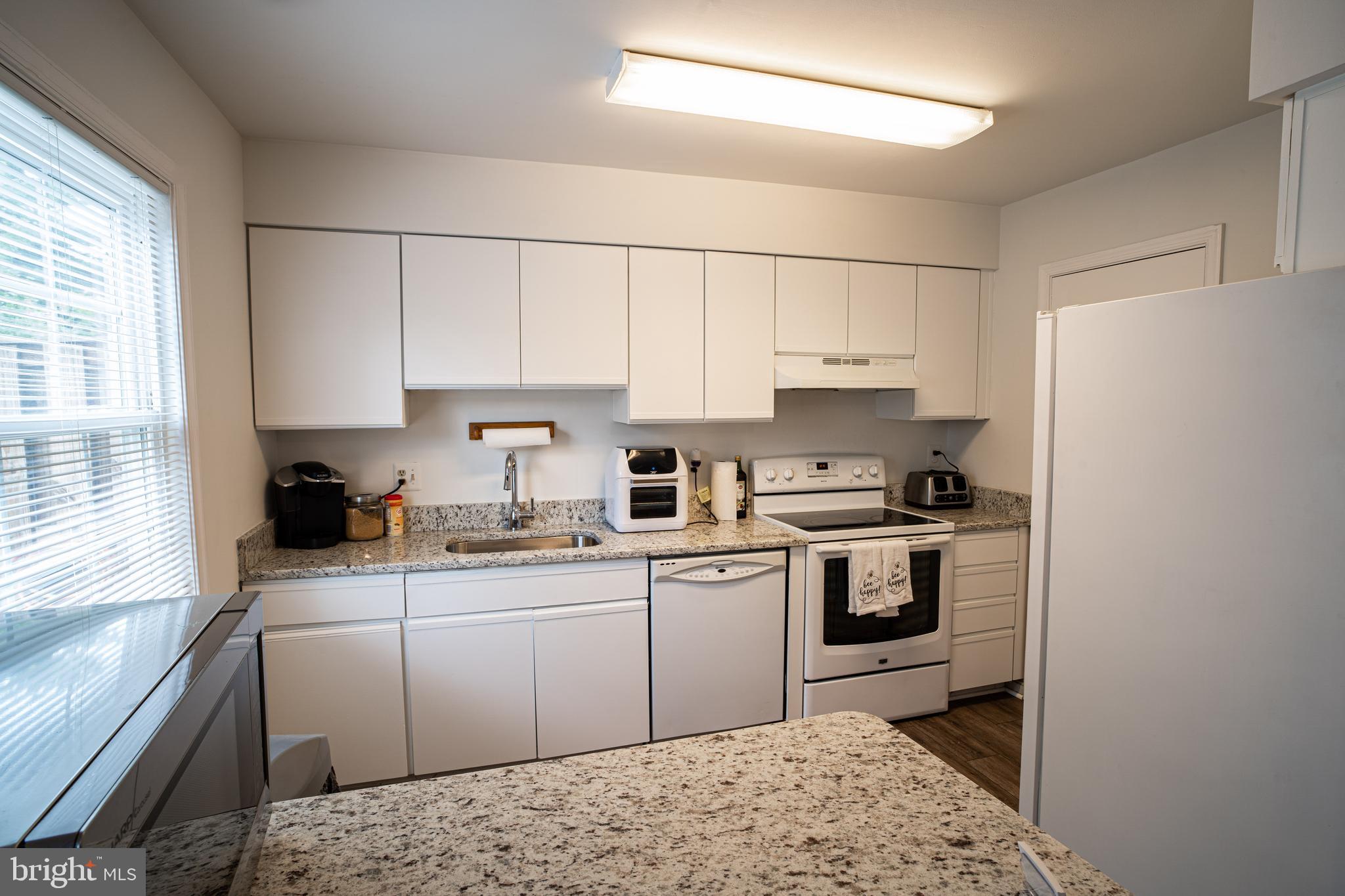 POINT OF WOODS EAST - Residential