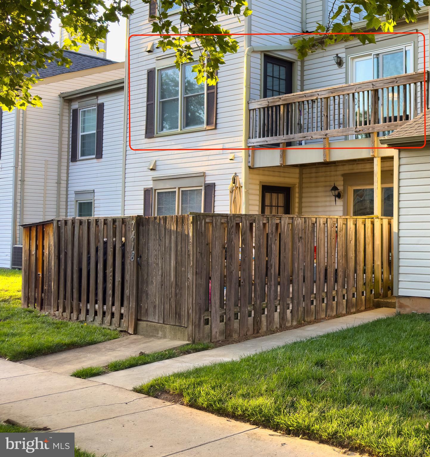 STONINGTON CONDOMINIUMS - Residential