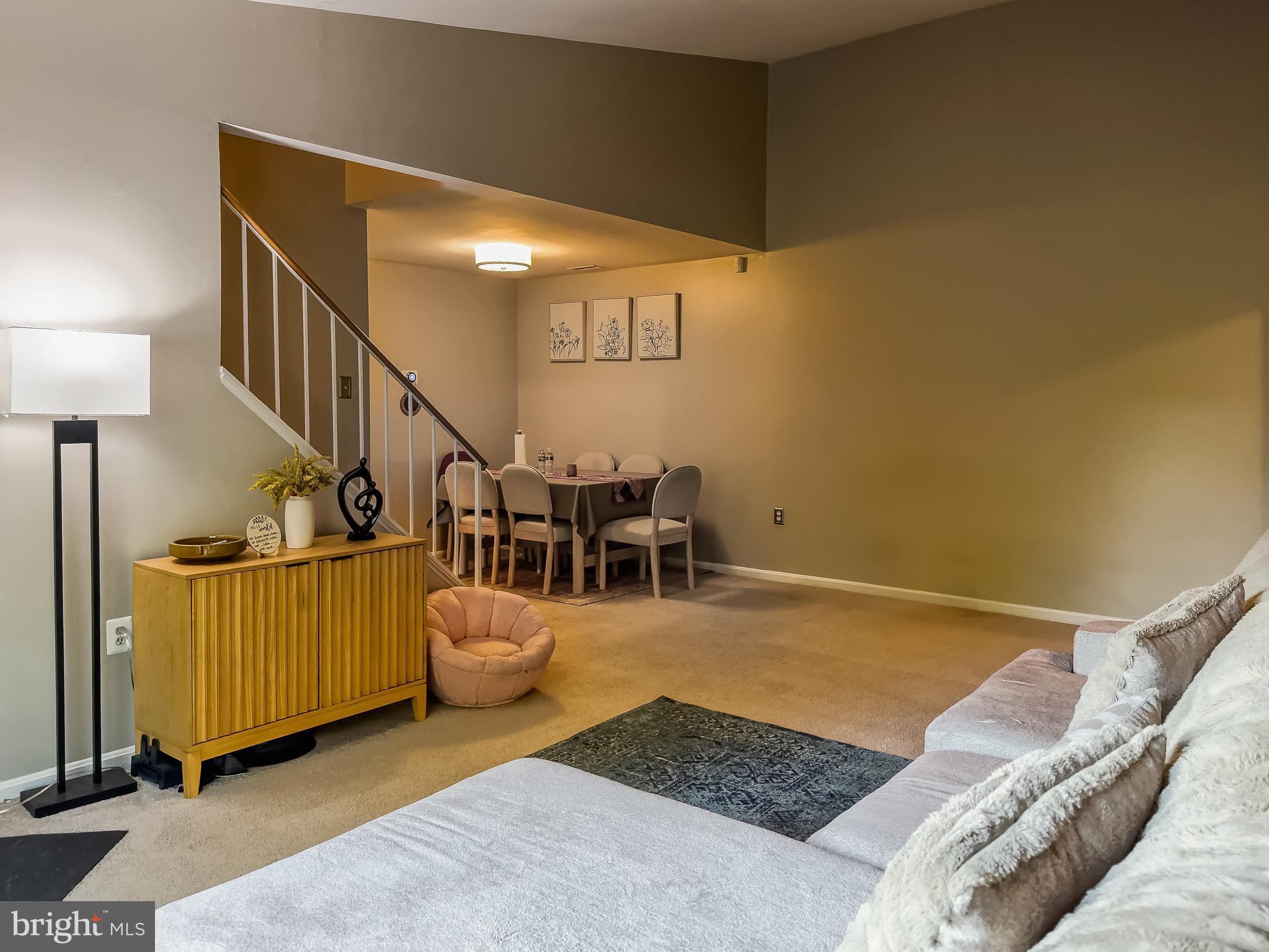 STONINGTON CONDOMINIUMS - Residential