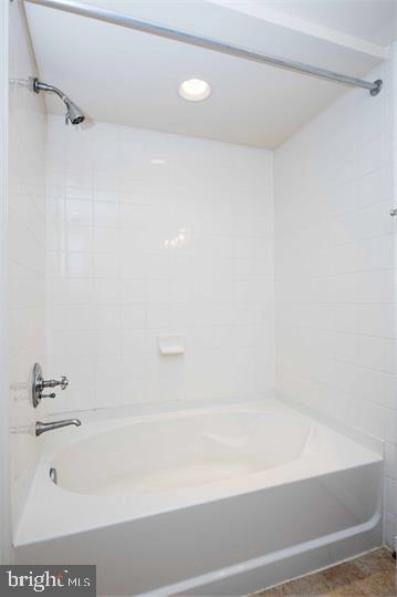 SHIRLINGTON - Residential Lease